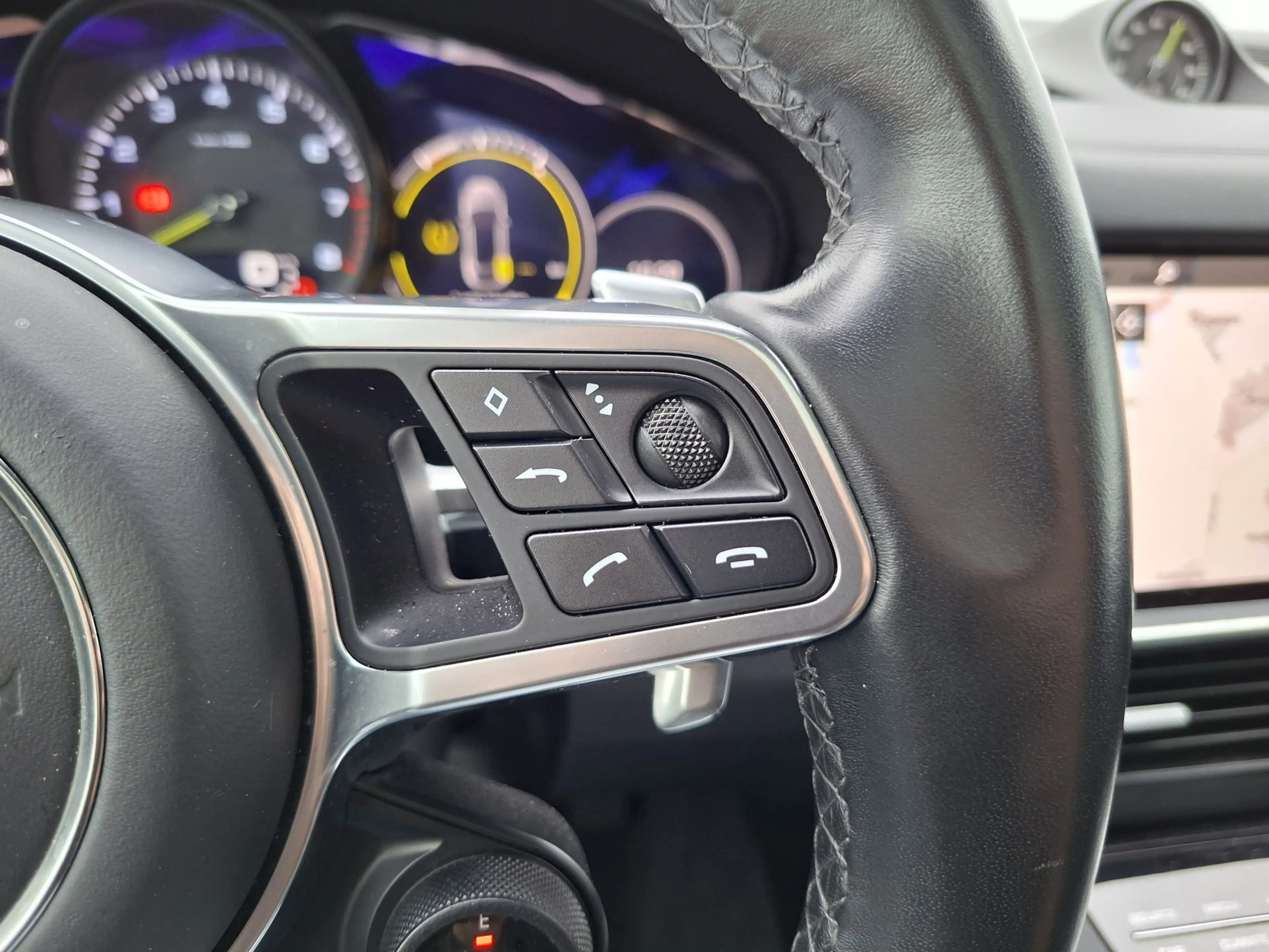 Porsche Cayenne Coupé 3.0 E-Hybrid Pano Trekhaak(3500) 360° Adapt. — photo 36