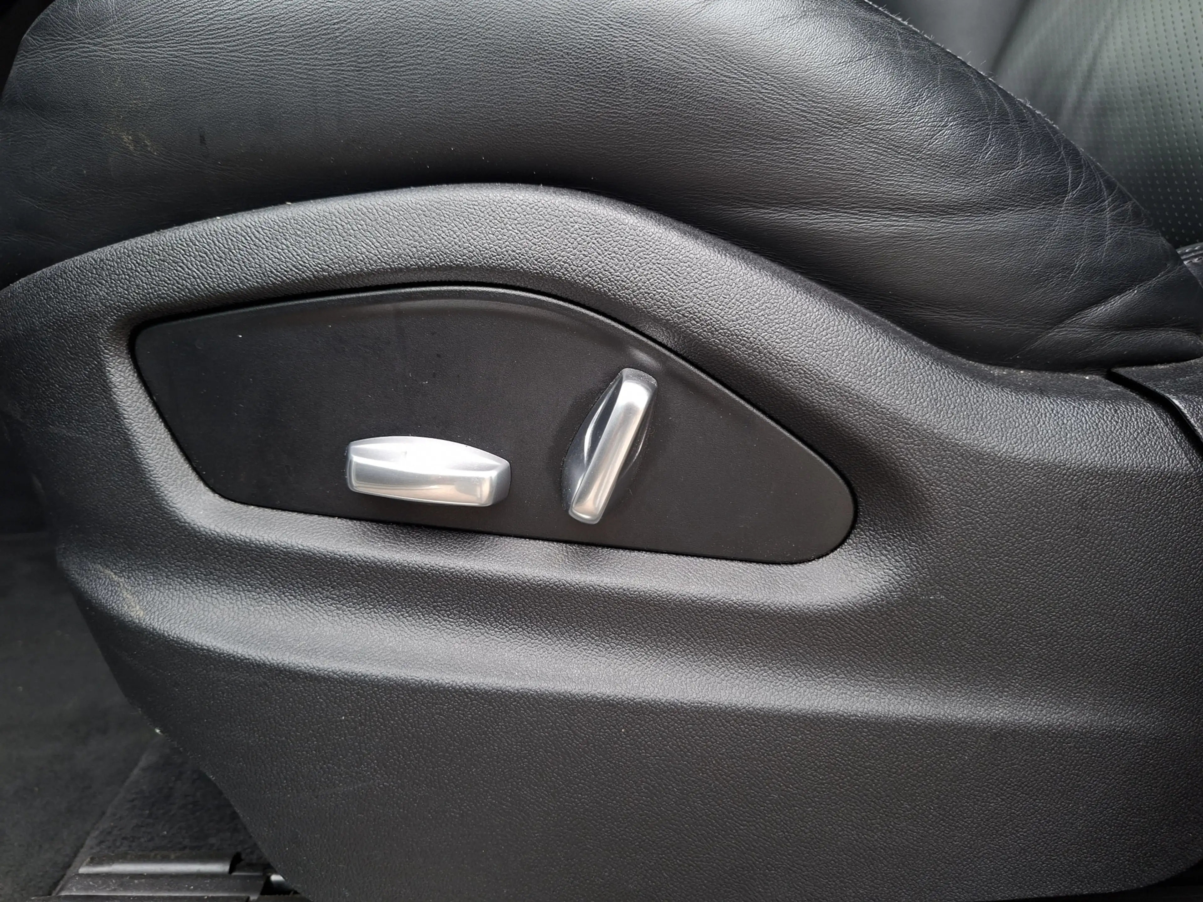 Porsche Cayenne Coupé 3.0 E-Hybrid Pano Trekhaak(3500) 360° Adapt. — photo 31