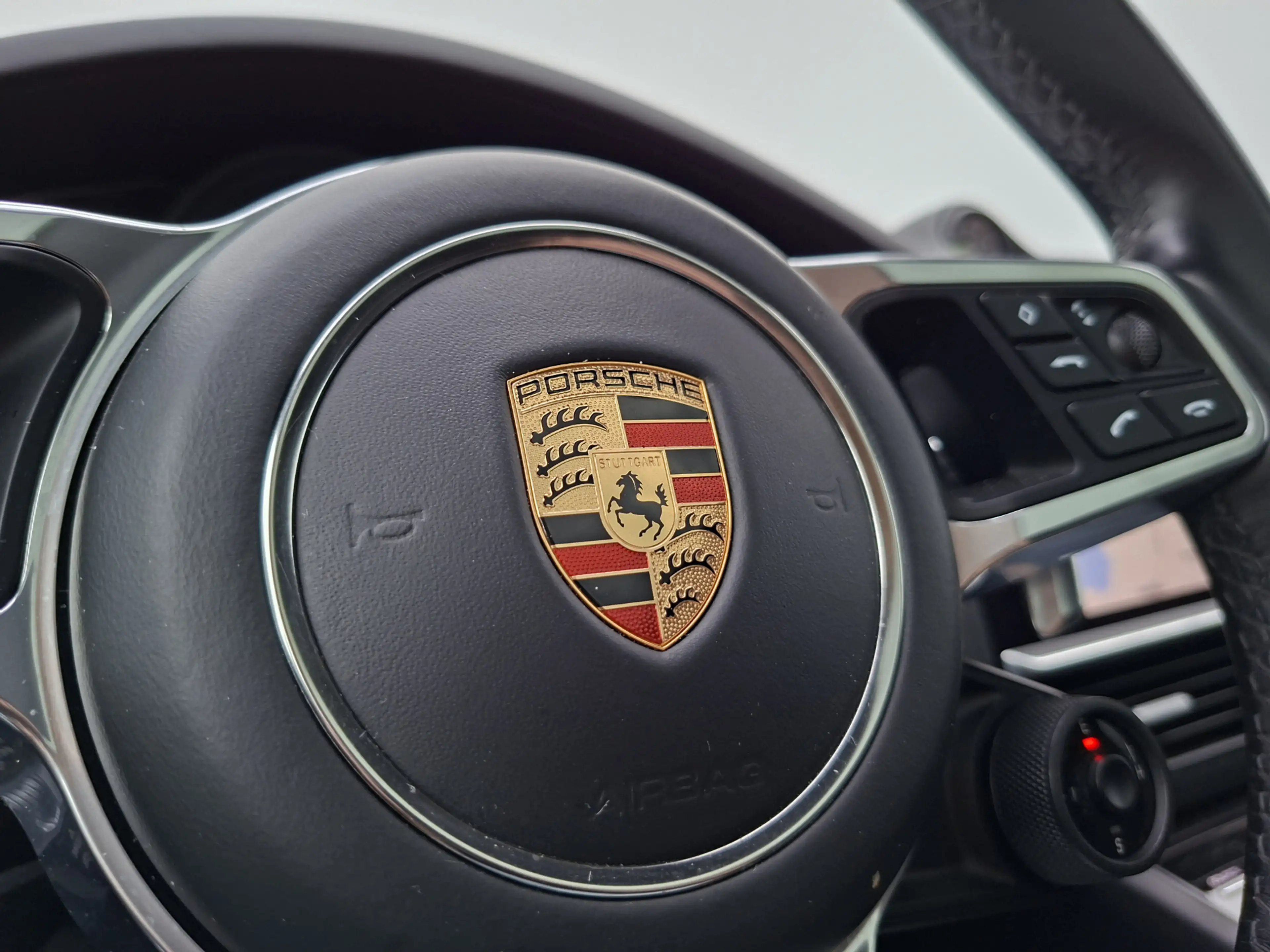Porsche Cayenne Coupé 3.0 E-Hybrid Pano Trekhaak(3500) 360° Adapt. — photo 34
