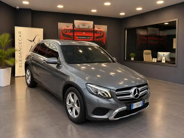 Mercedes-Benz GLC 250 250D Aut. 4Matic Exclusive 204cv (TETTO APRIBILE)