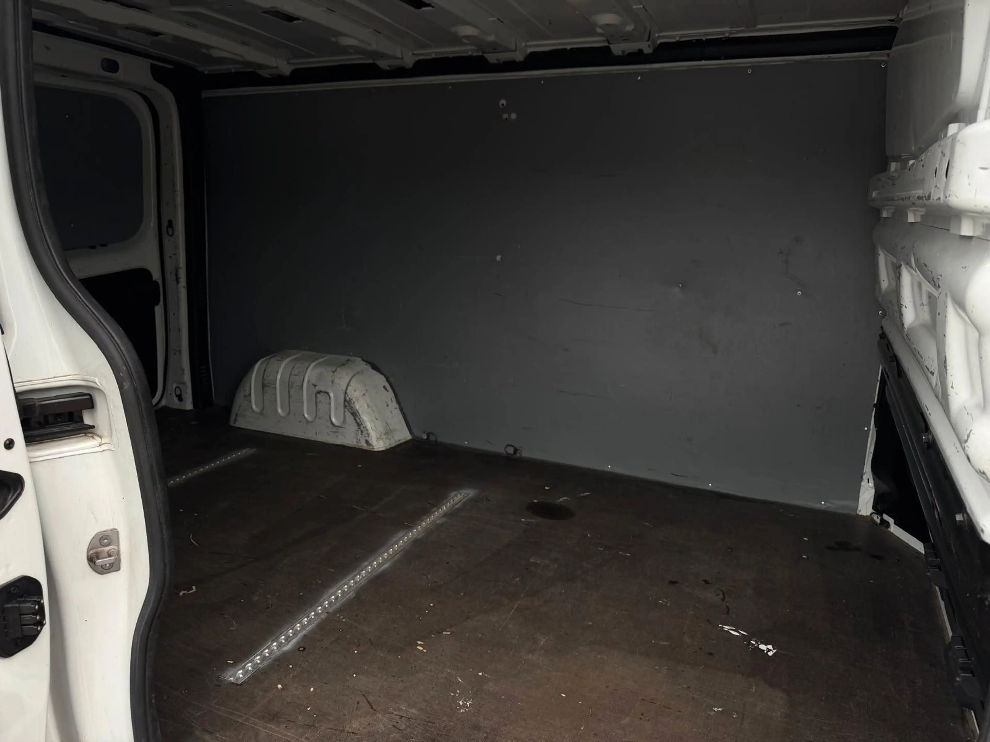 Renault Trafic Kasten 1.6dCi L2H1 2,9t "Komfort"KAMERA* — photo 9