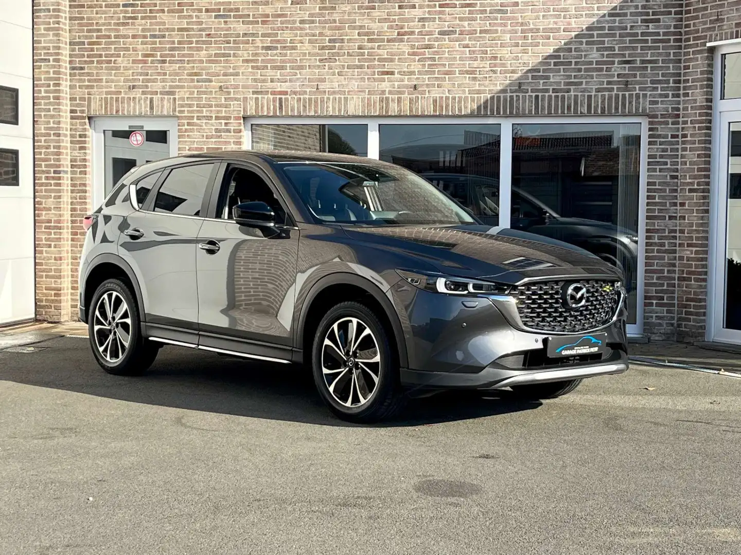 Mazda CX-5 2.0 M-HYBRID Newground / 25000km / BTW AFTRB Gris - 1