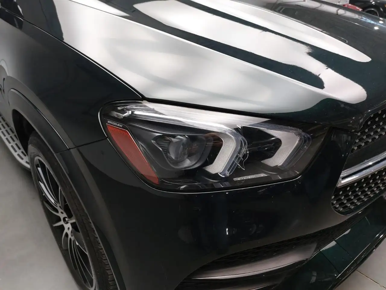Mercedes-Benz GLE снимка Mercedes-Benz GLE