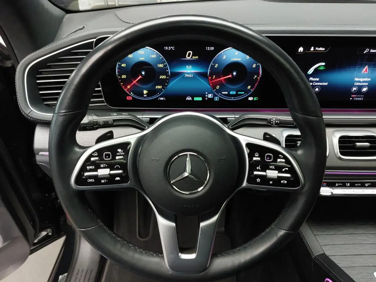 Mercedes-Benz GLE снимка Mercedes-Benz GLE