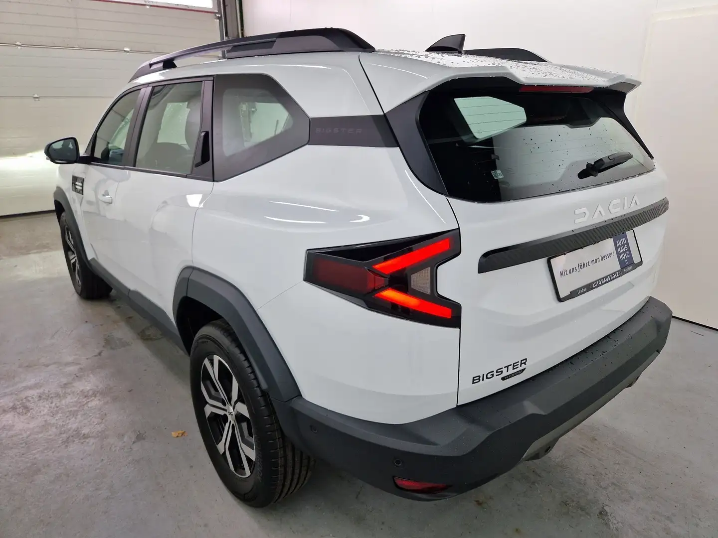 Dacia Bigster Expression Hybrid 155 Media Nav Live Білий - 2