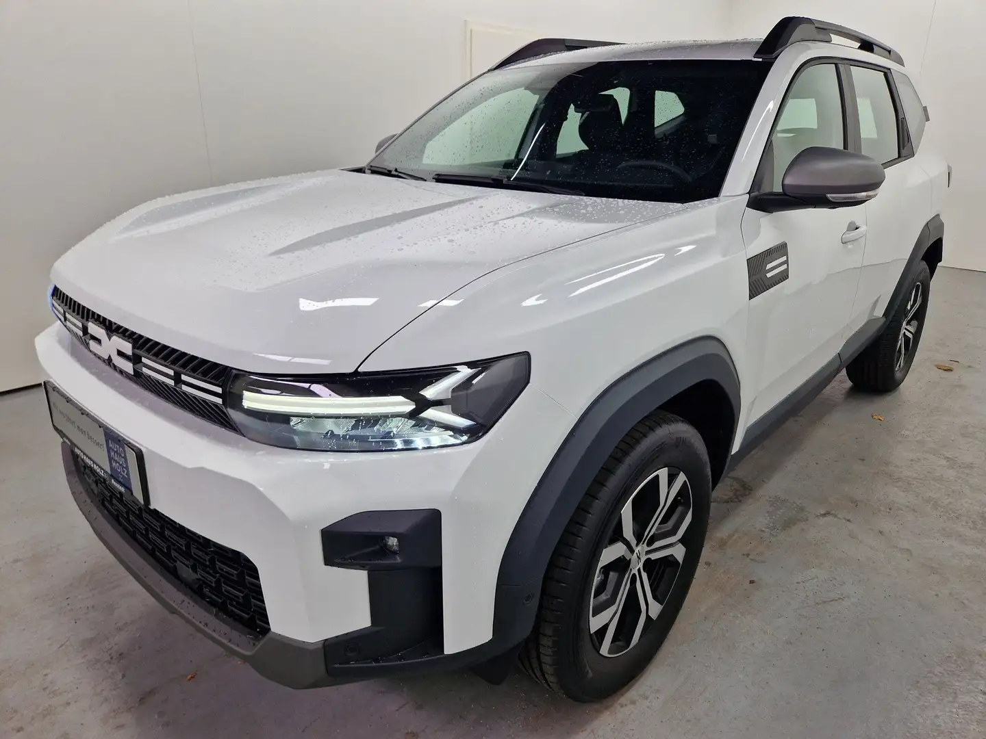 Dacia Bigster Expression Hybrid 155 Media Nav Live Білий - 1