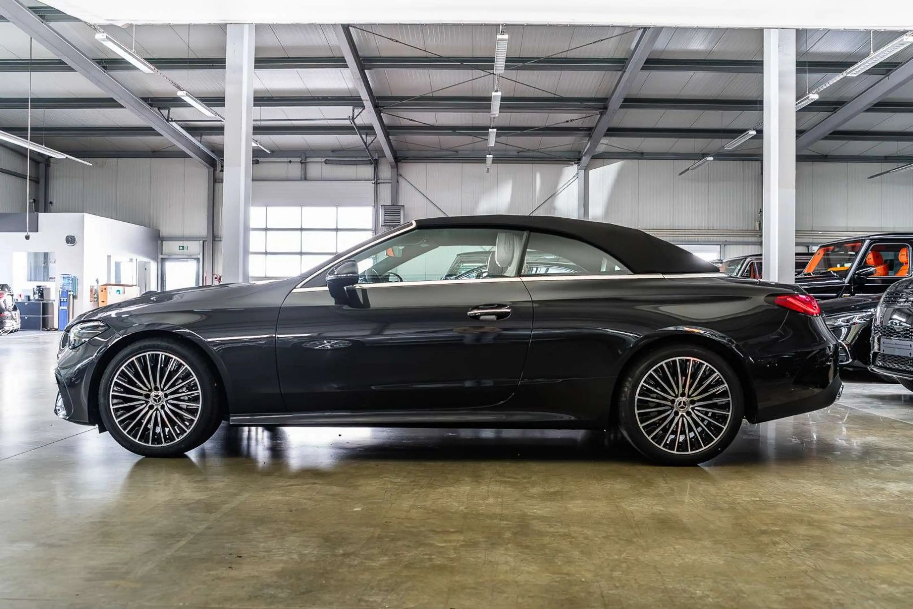 Mercedes-Benz CLE 220 d AMG Line Cabrio / Advanced + / MY 2025 — photo 10
