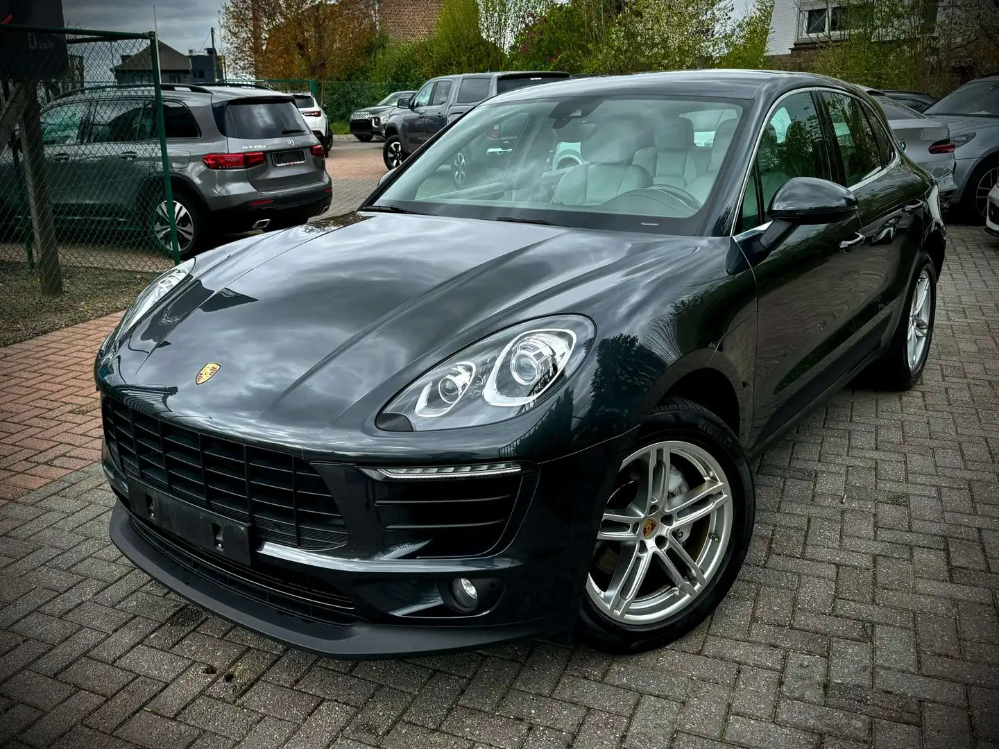 Porsche Macan 3.0 V6 Bi-Turbo S PDK Gris - 1