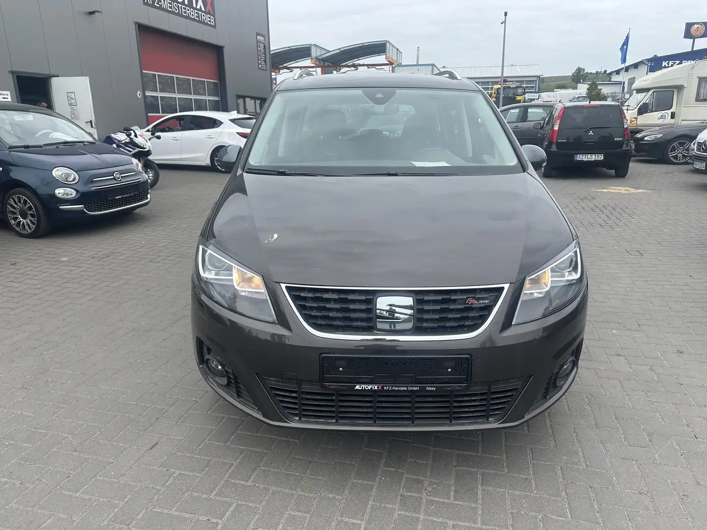 SEAT Alhambra FR-Line Allrad Braun - 2
