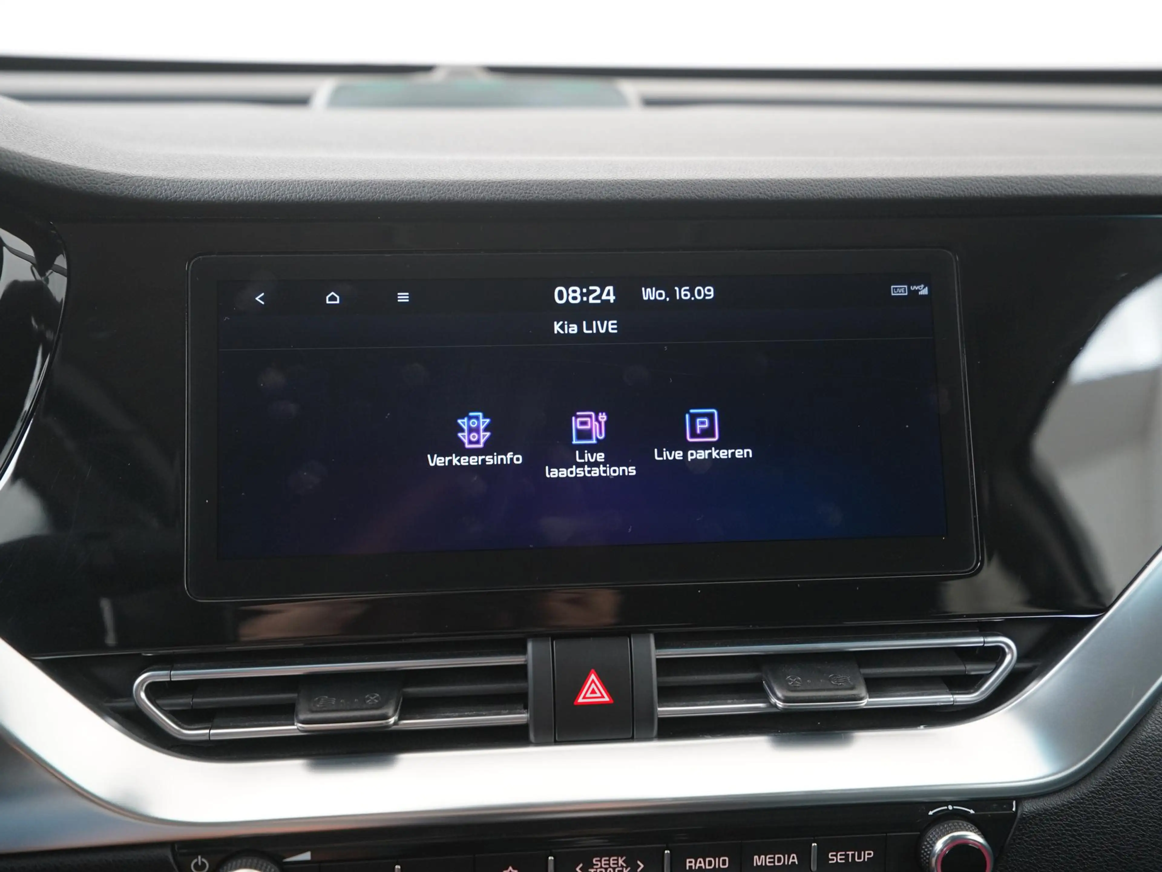Kia e-Niro DynamicLine 64 kWh | SOH 100% | Trekhaak | Zondag — photo 23