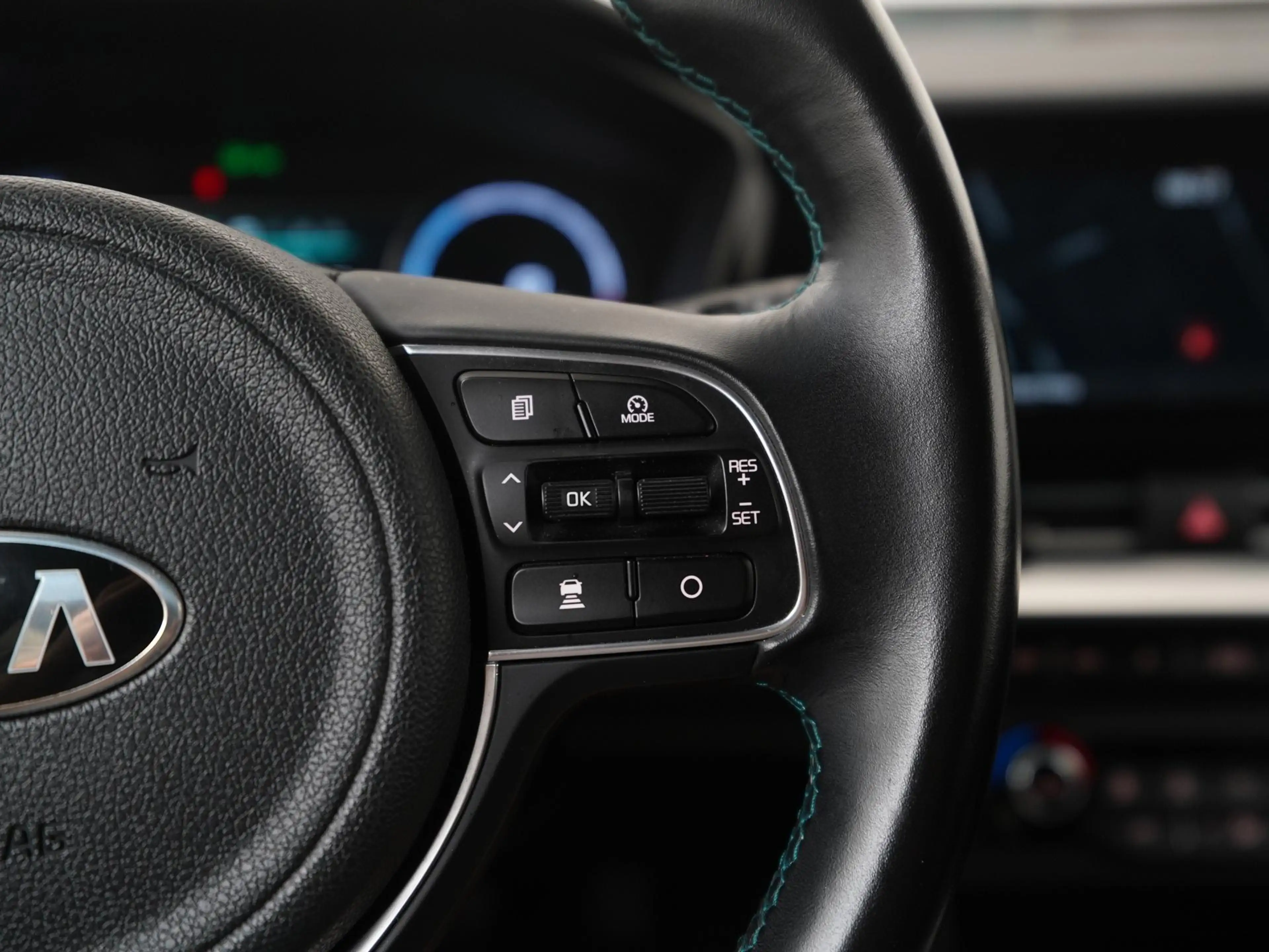 Kia e-Niro DynamicLine 64 kWh | SOH 100% | Trekhaak | Zondag — photo 10