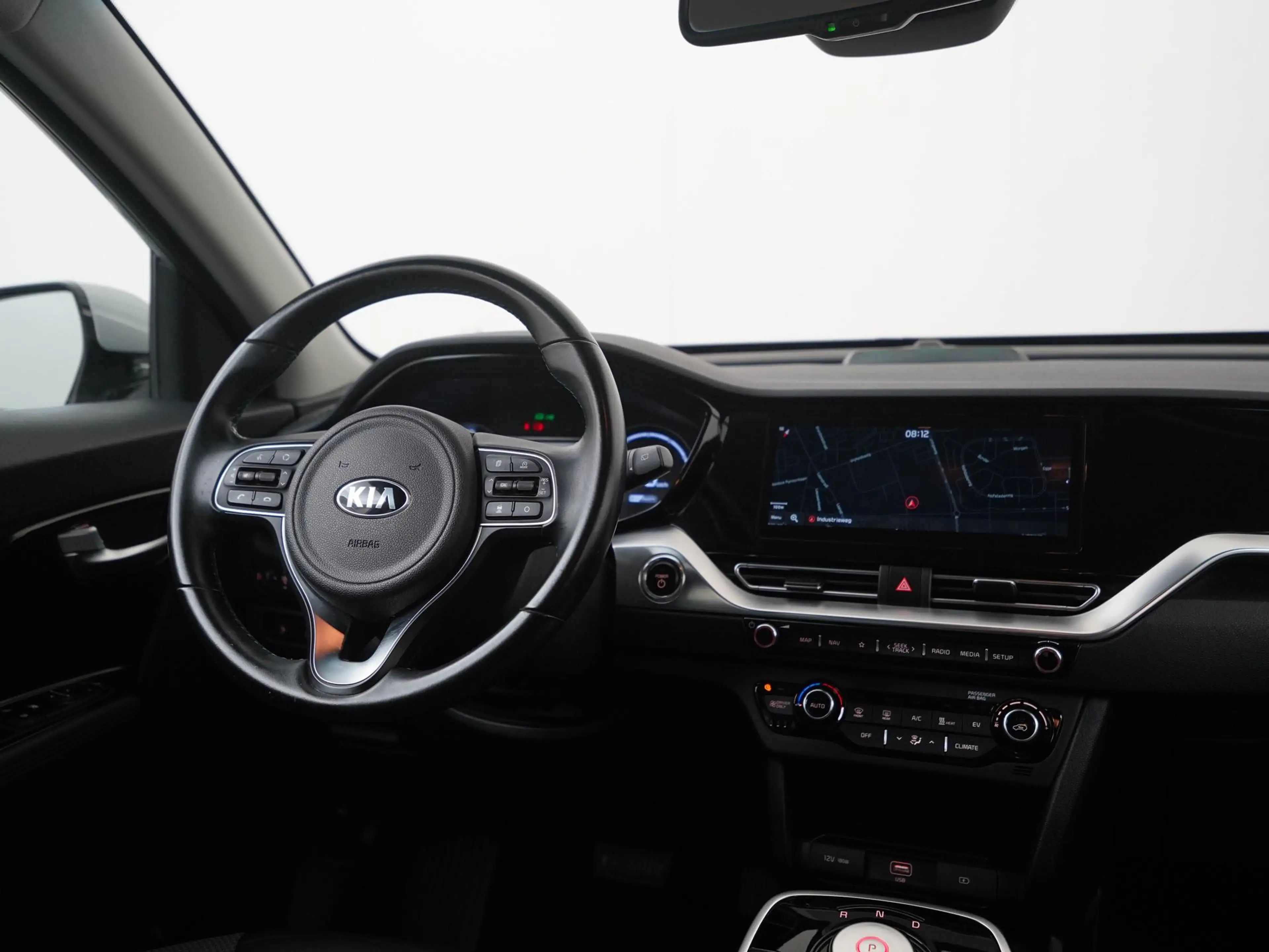 Kia e-Niro DynamicLine 64 kWh | SOH 100% | Trekhaak | Zondag — photo 6