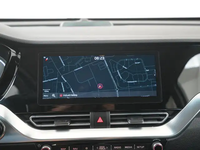 Kia E-Niro view 11
