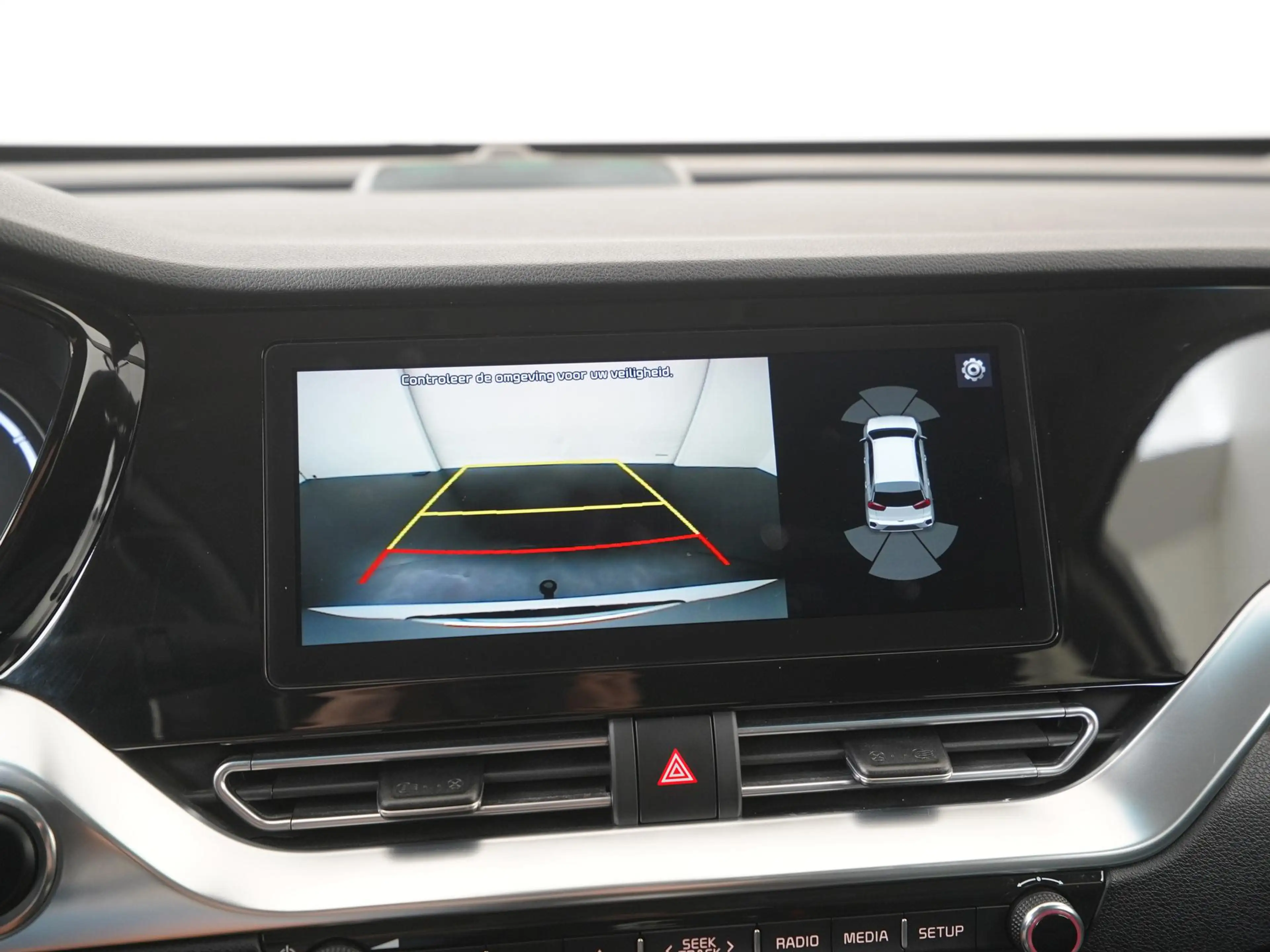 Kia e-Niro DynamicLine 64 kWh | SOH 100% | Trekhaak | Zondag — photo 24