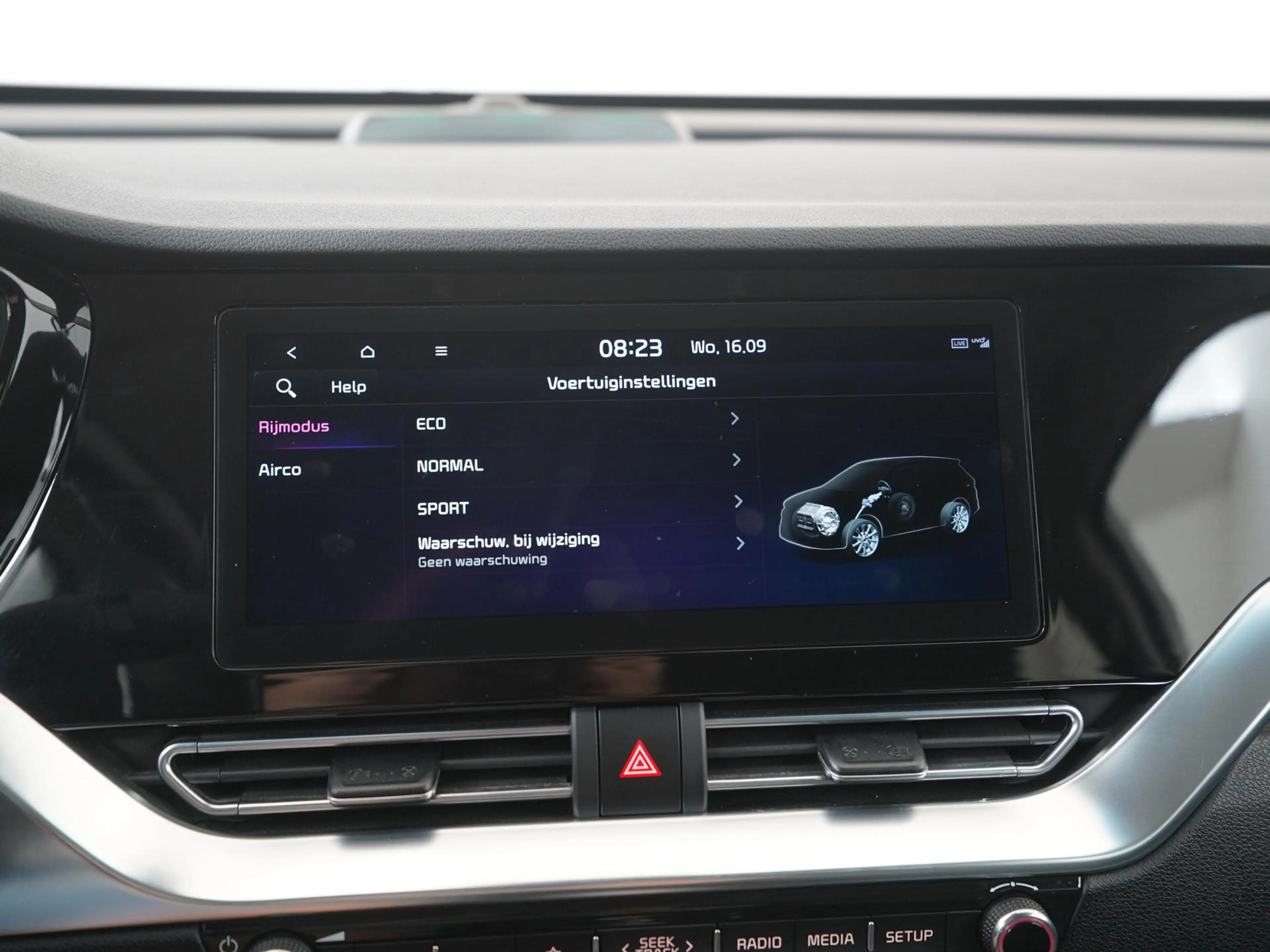 Kia e-Niro DynamicLine 64 kWh | SOH 100% | Trekhaak | Zondag — photo 16