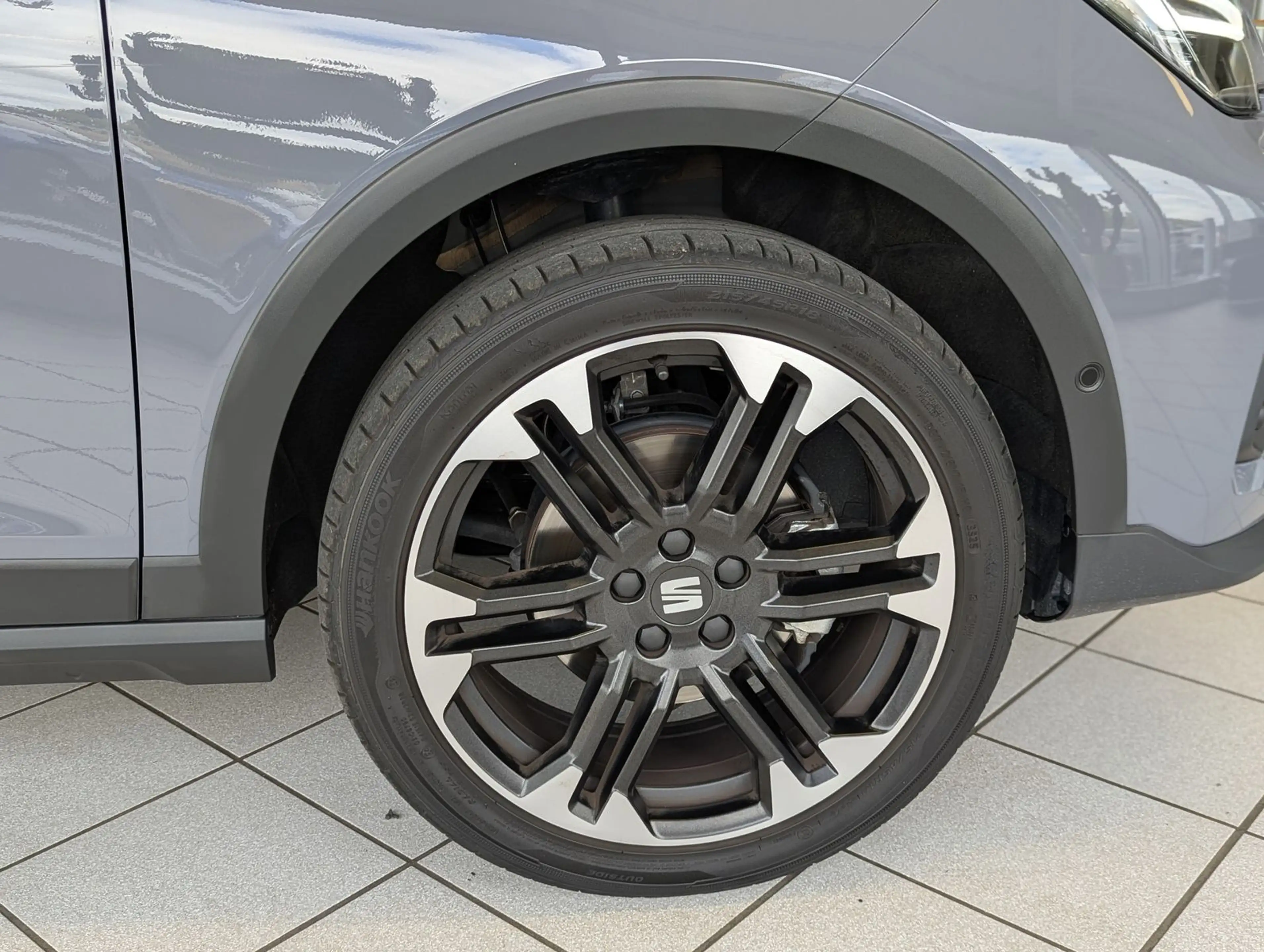 SEAT Arona 1.5 TSI FR Black-Edition Kessy Cam AHK 18" — photo 10