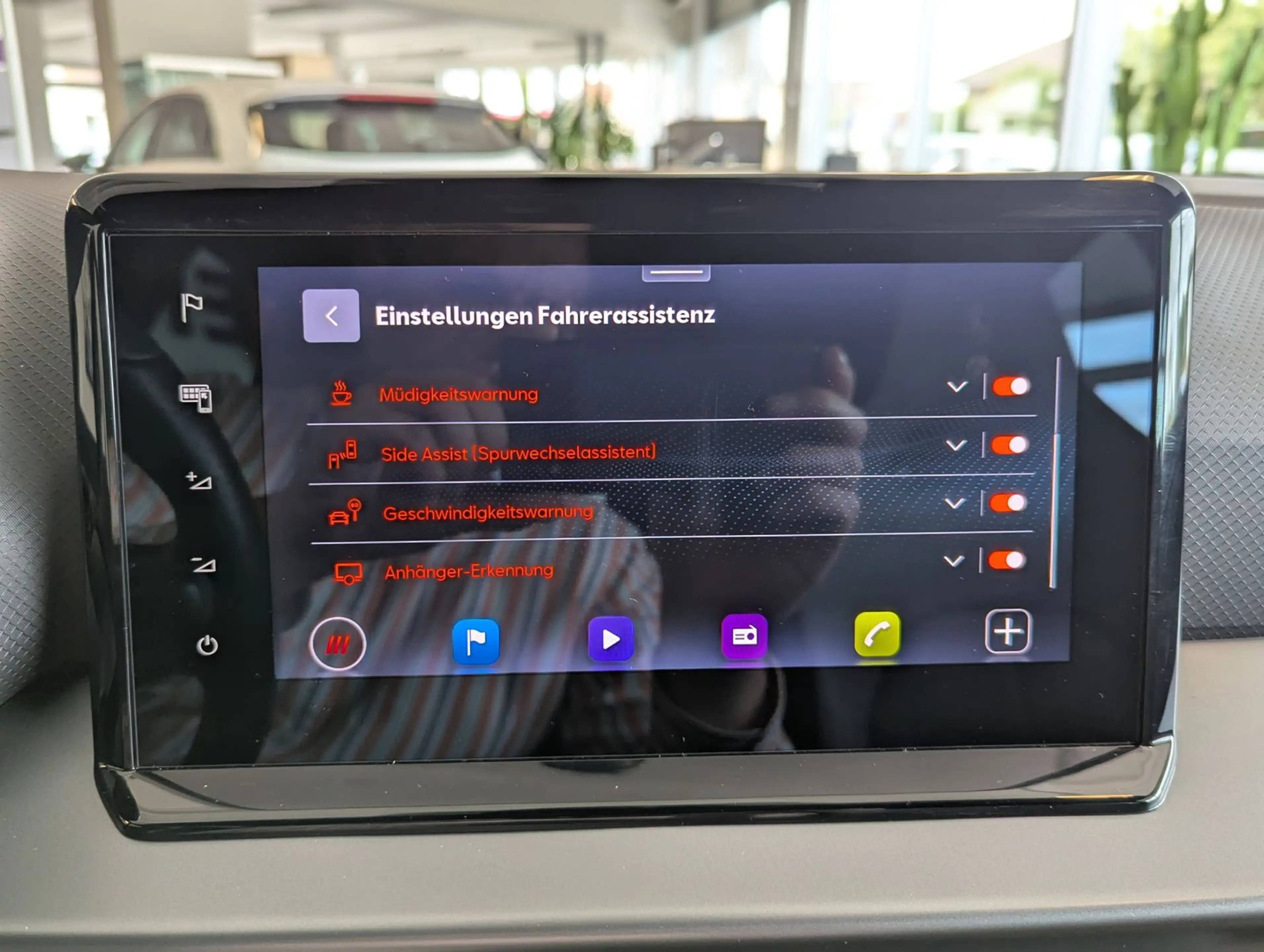 SEAT Arona 1.5 TSI FR Black-Edition Kessy Cam AHK 18" — photo 30