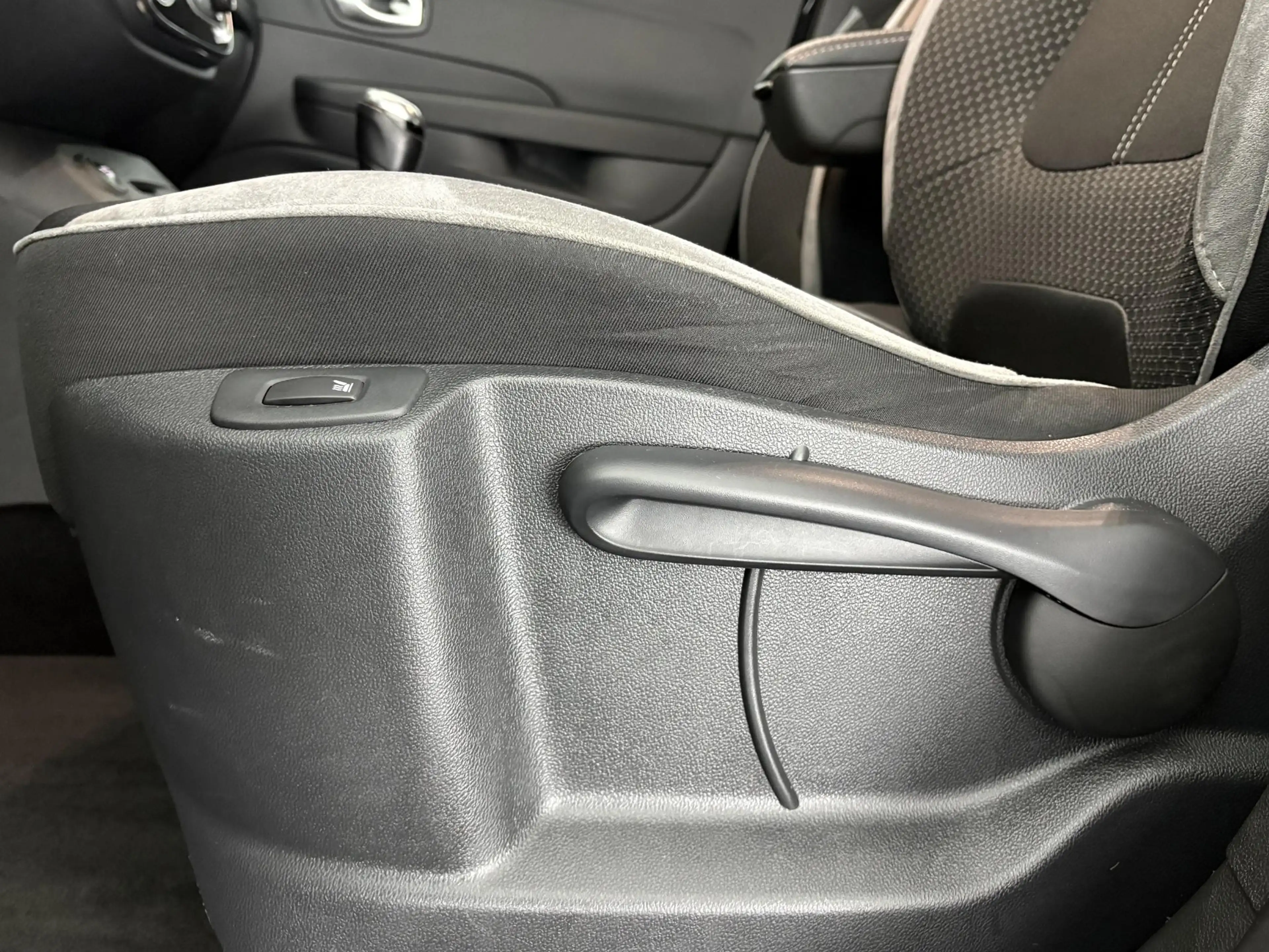 Renault Captur 0.9 TCe Intens | TREKHAAK | STOELVERW. | CAMERA | — photo 32