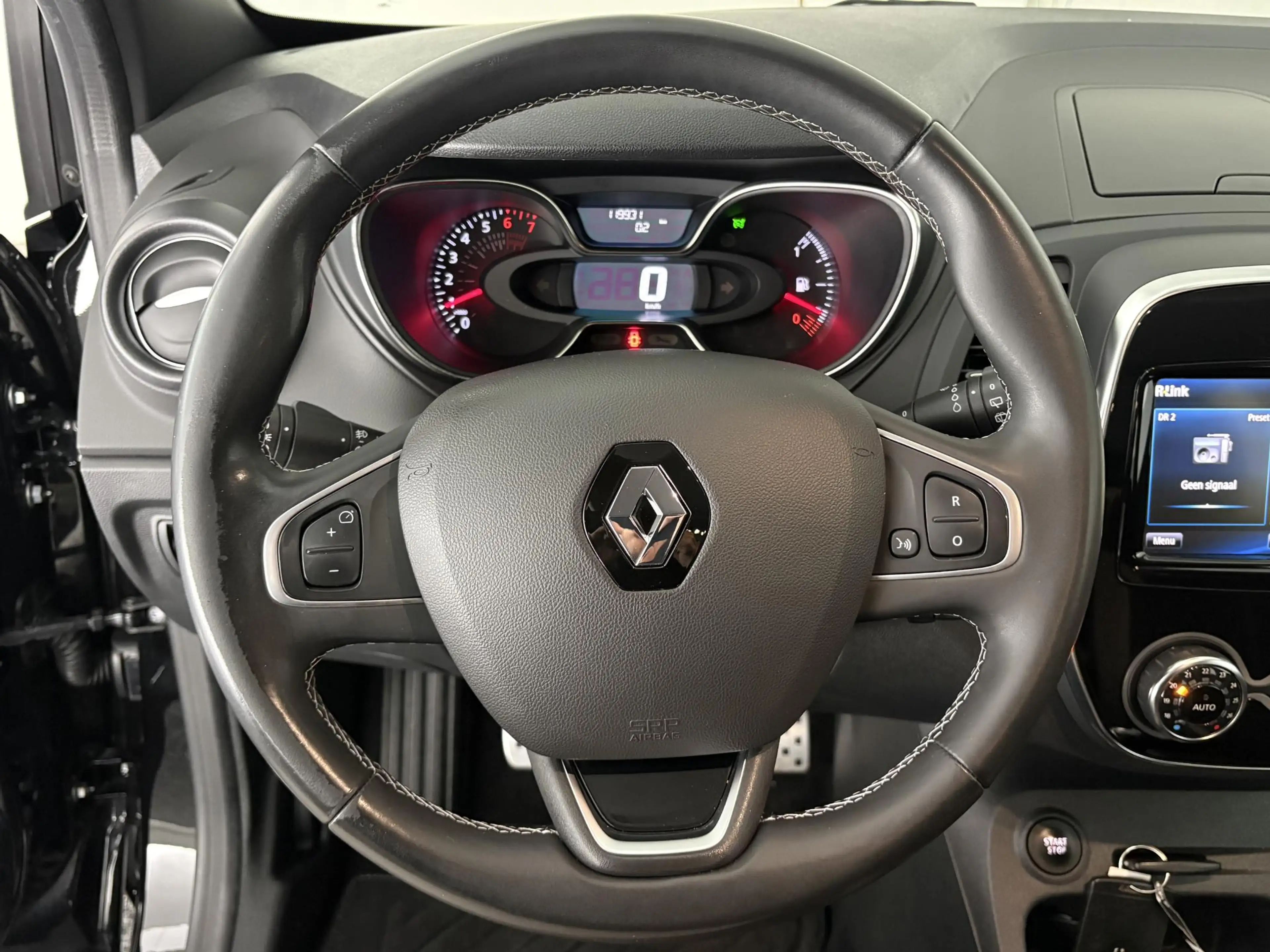 Renault Captur 0.9 TCe Intens | TREKHAAK | STOELVERW. | CAMERA | — photo 9