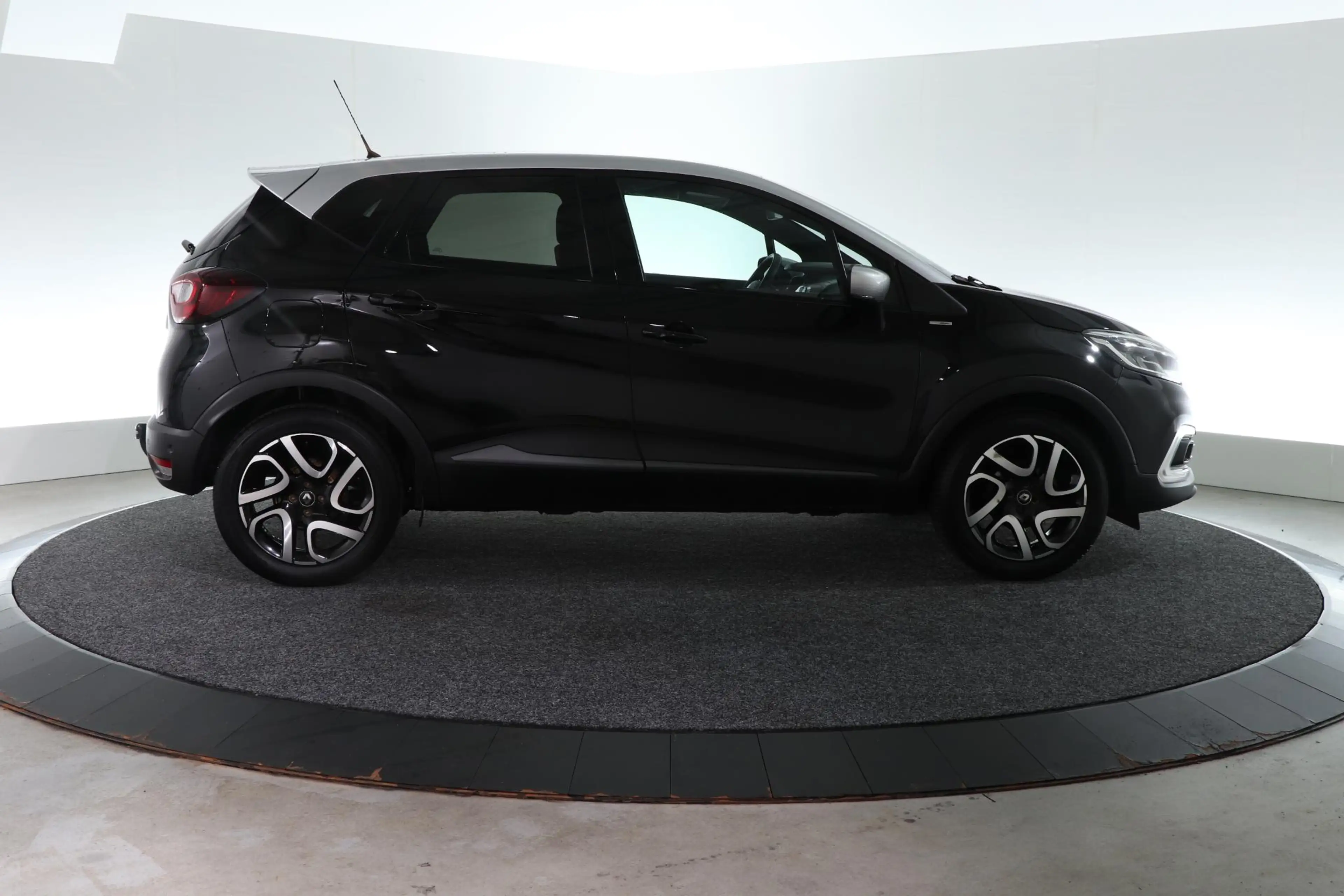 Renault Captur 0.9 TCe Intens | TREKHAAK | STOELVERW. | CAMERA | — photo 7