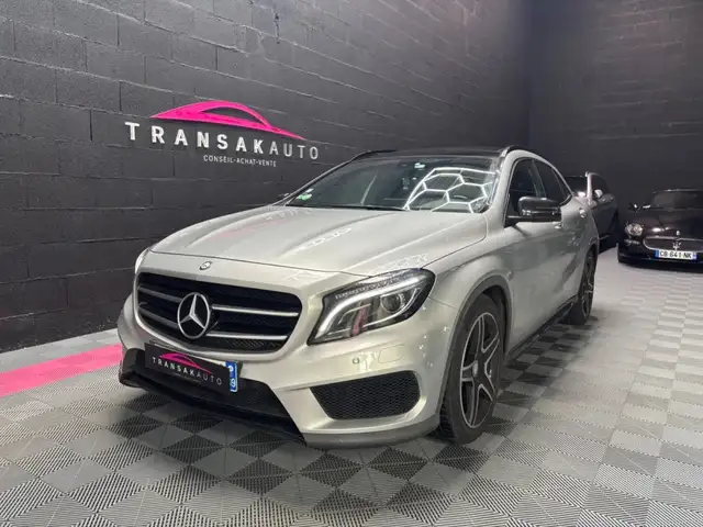 Mercedes-Benz A 45 AMG CLASSE 200 d Fascination Pack AMG 7-G DCT A