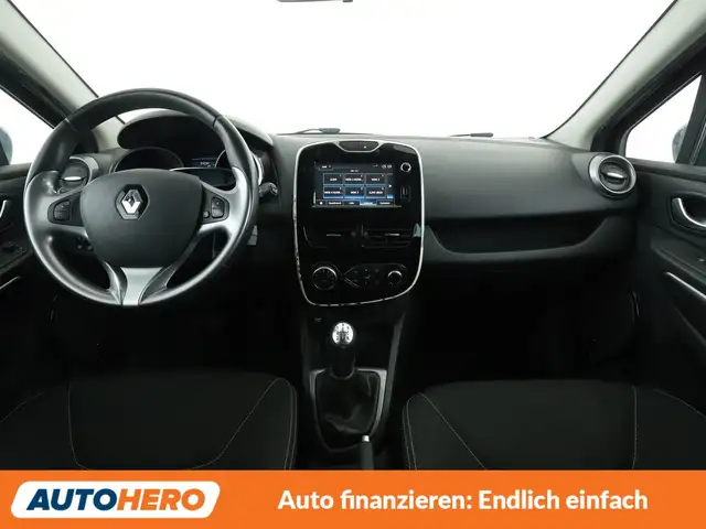 Renault Clio view 12