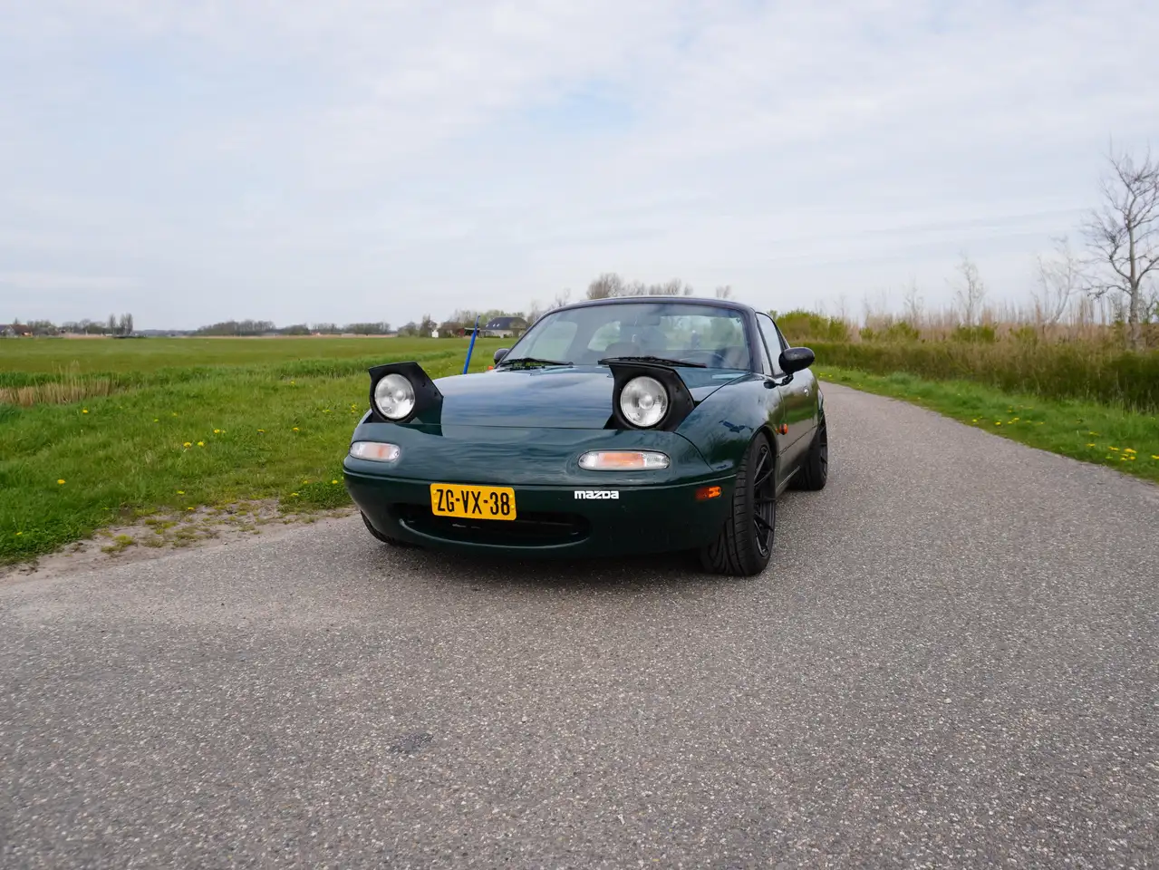 Mazda MX-5 Miata, 6 versnellingen 1.6, foto 3