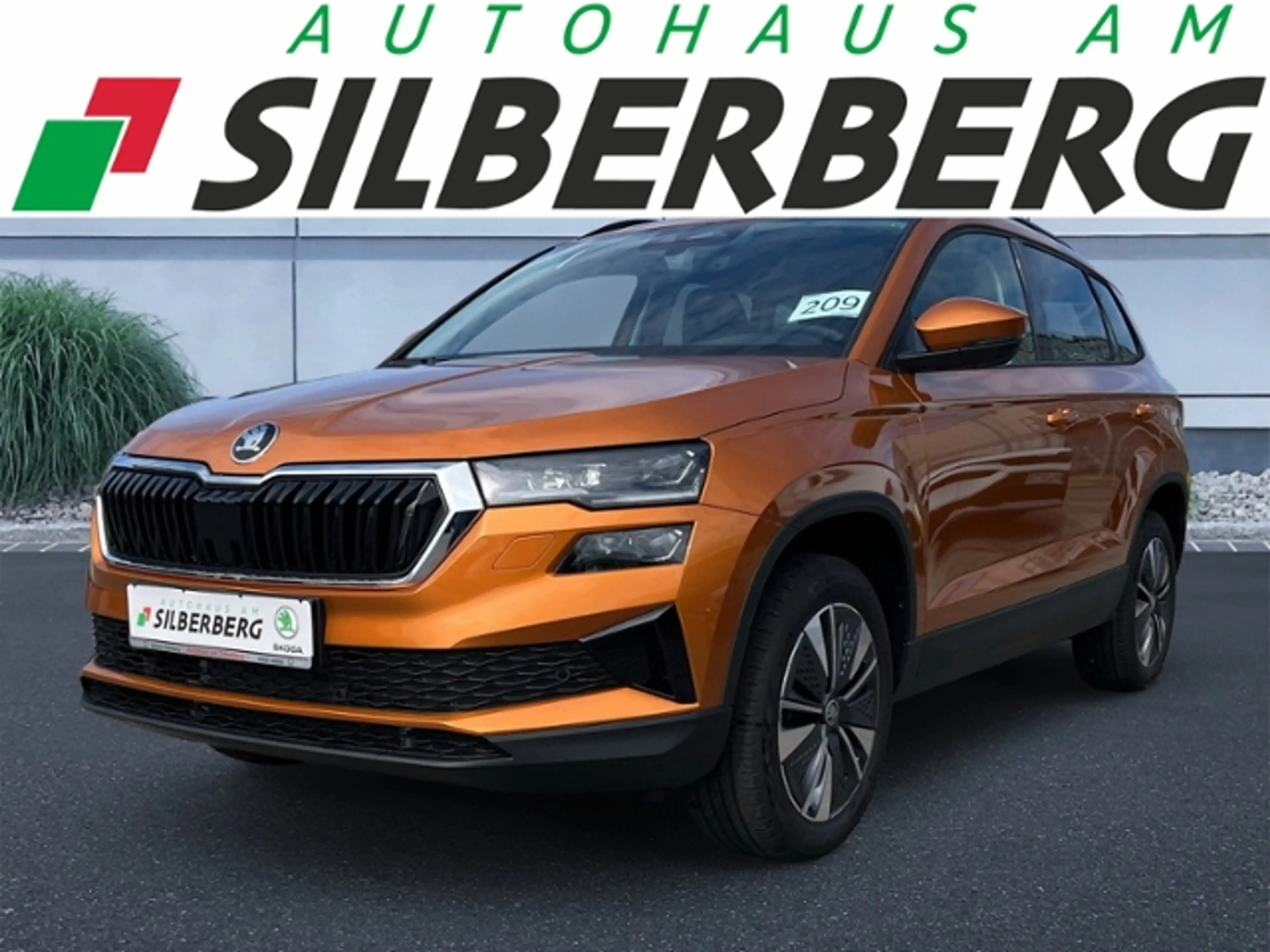 Skoda Karoq BALANCE 150 PS DSG MATRIX AHK NAVI ACC
