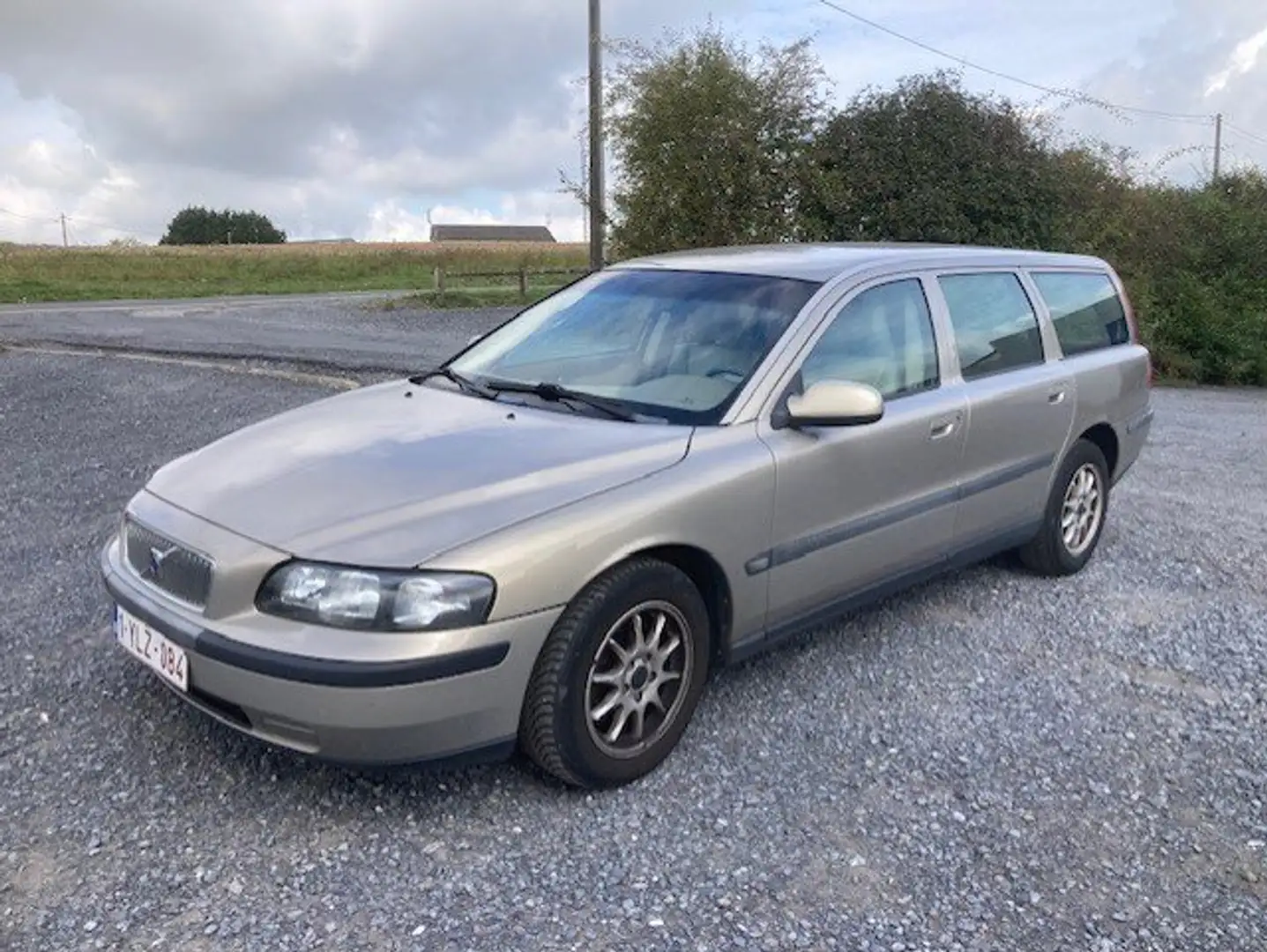 Volvo V70 V70 2.4 Turbo - D Bronze - 1