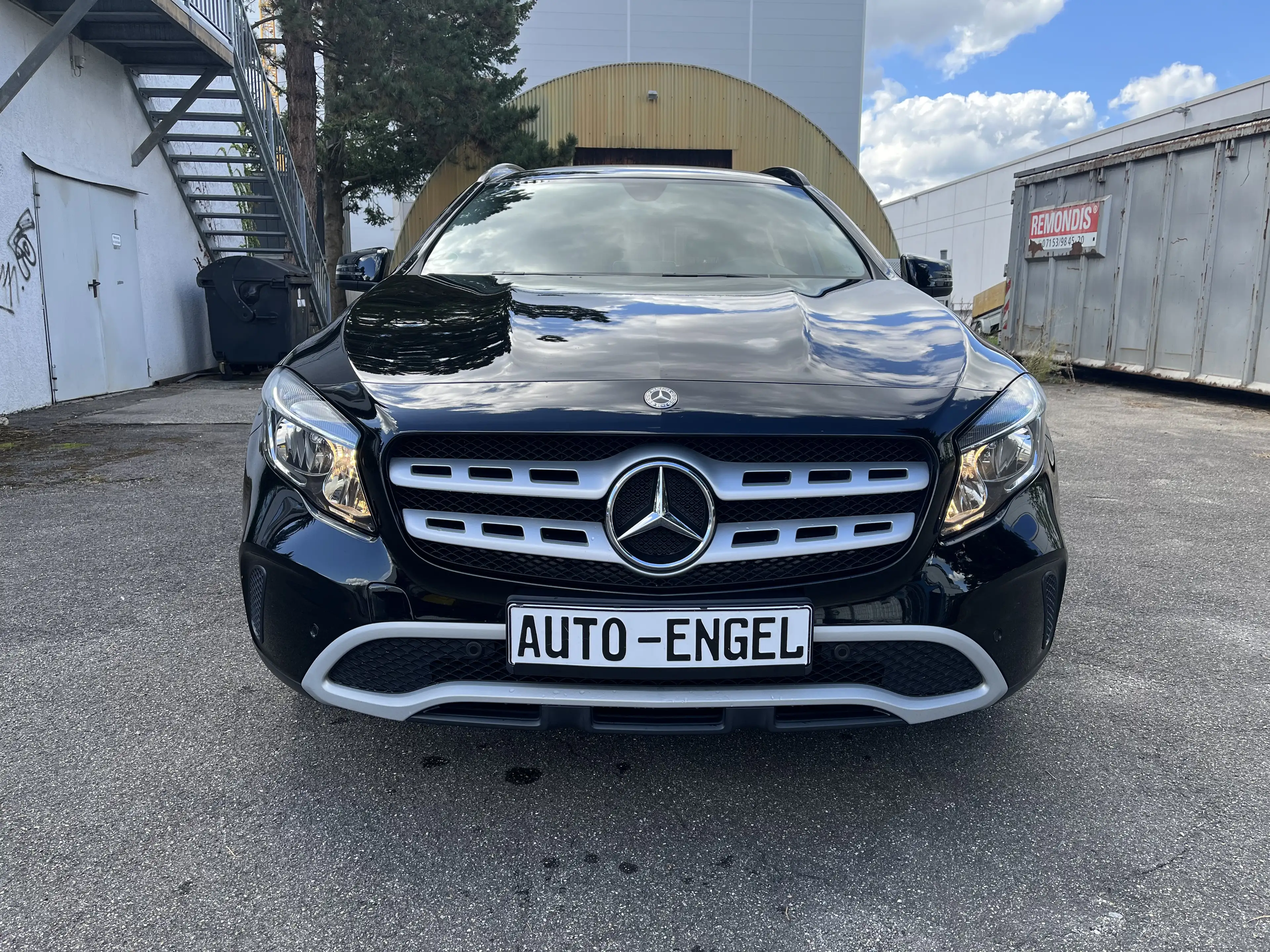 Mercedes-Benz GLA 180 GLA 180*Business*Navi*RüKa*MB Scheckheft — photo 3