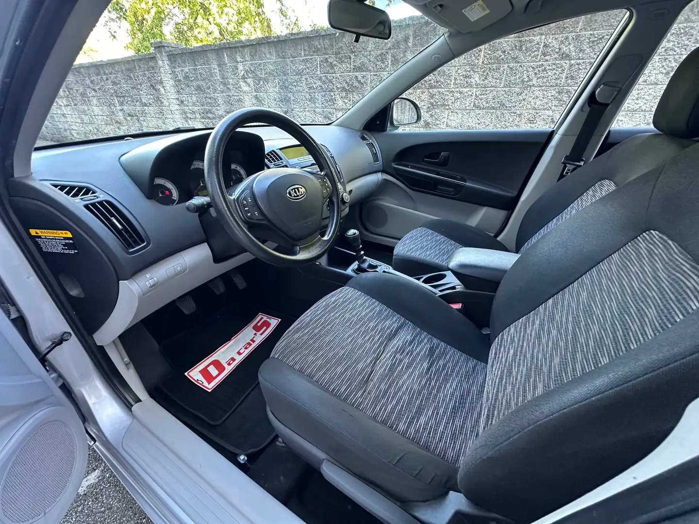 Kia Ceed / cee'd Sporty Wagon 1.6 crdi LX, KM DIMOSTRABILI! Silber - 2
