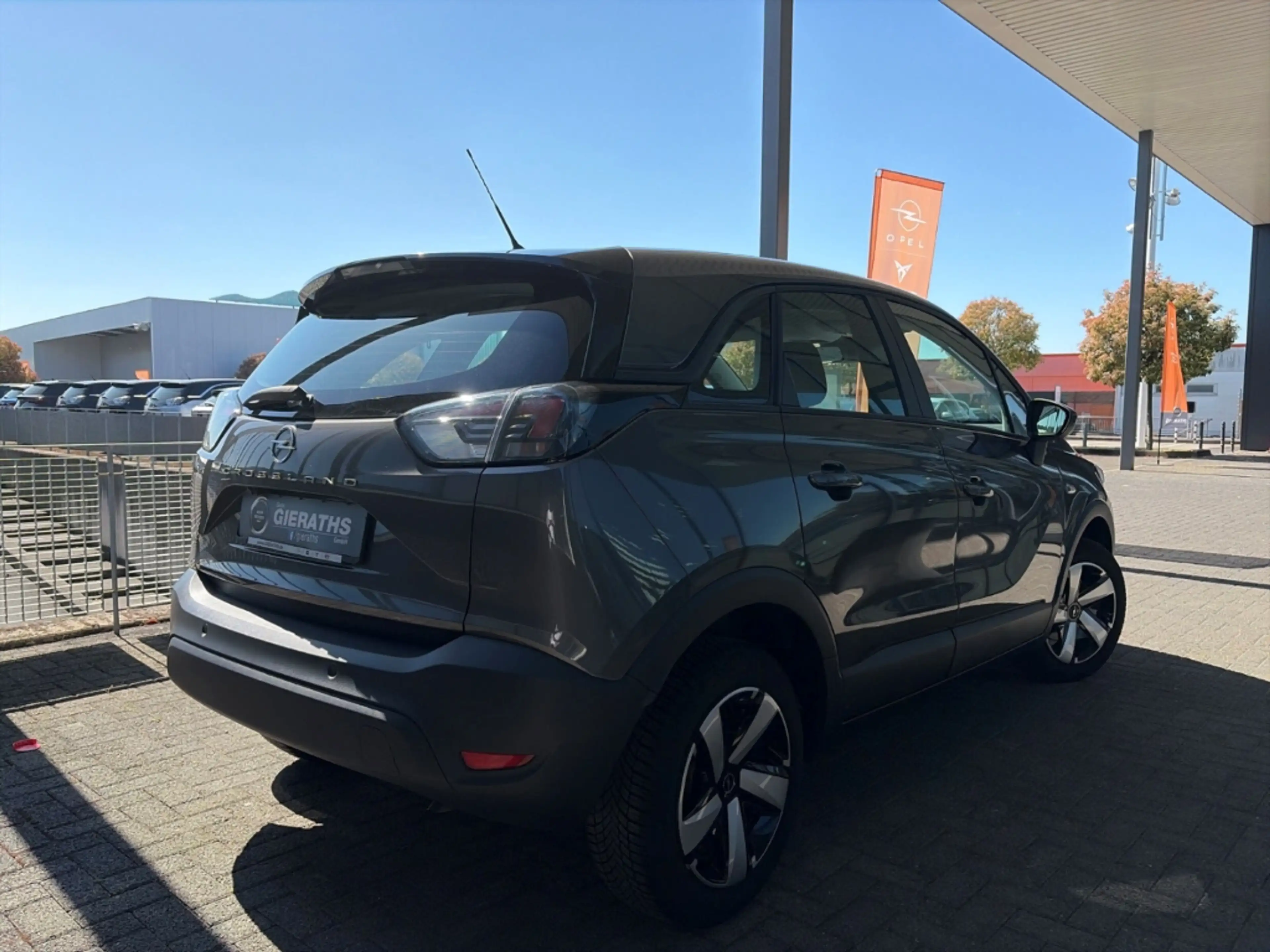 Opel Crossland Enjoy 1.2 Turbo Rückfahrkamera Carplay Allwetterre — photo 2