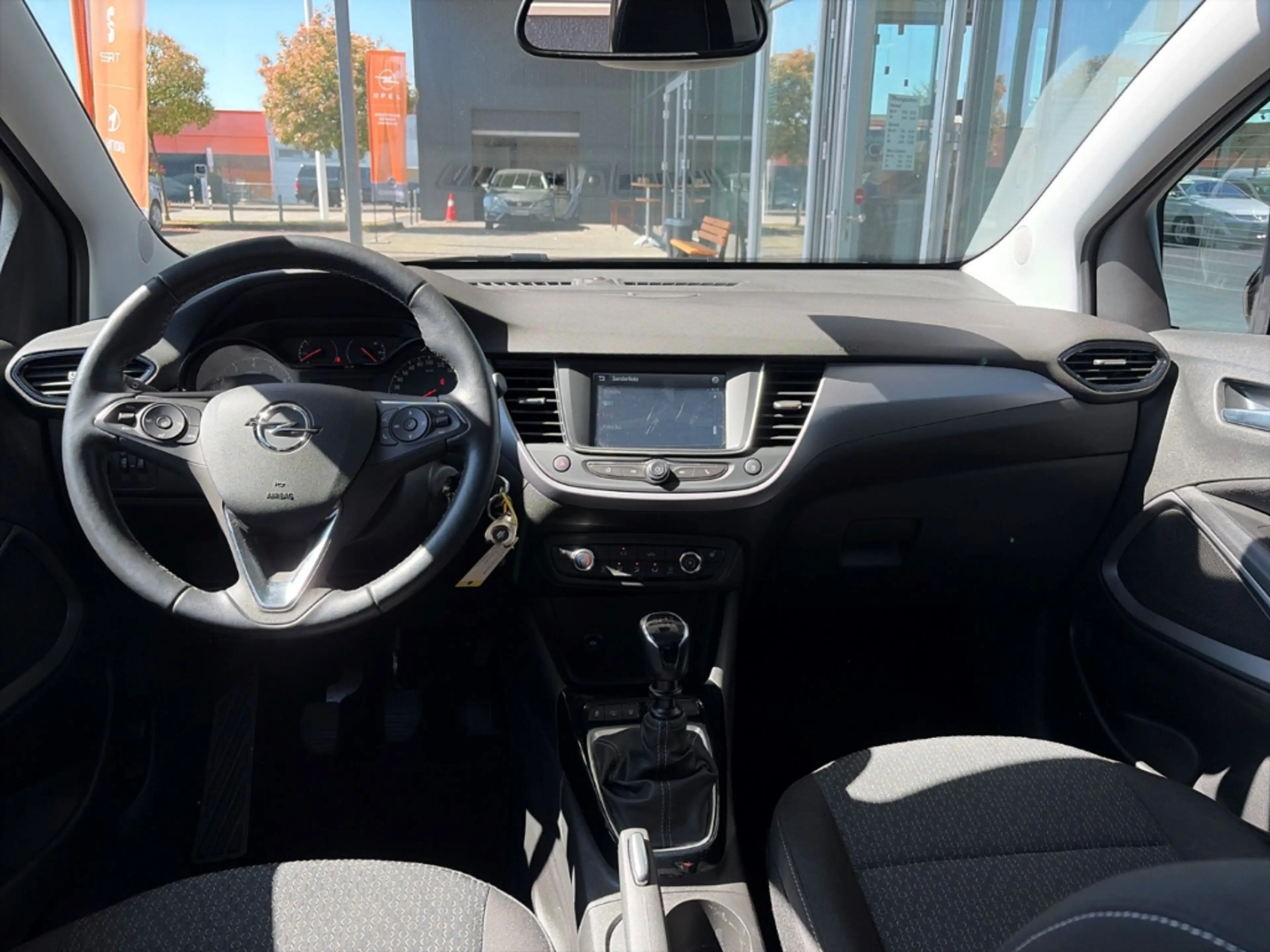 Opel Crossland Enjoy 1.2 Turbo Rückfahrkamera Carplay Allwetterre — photo 5
