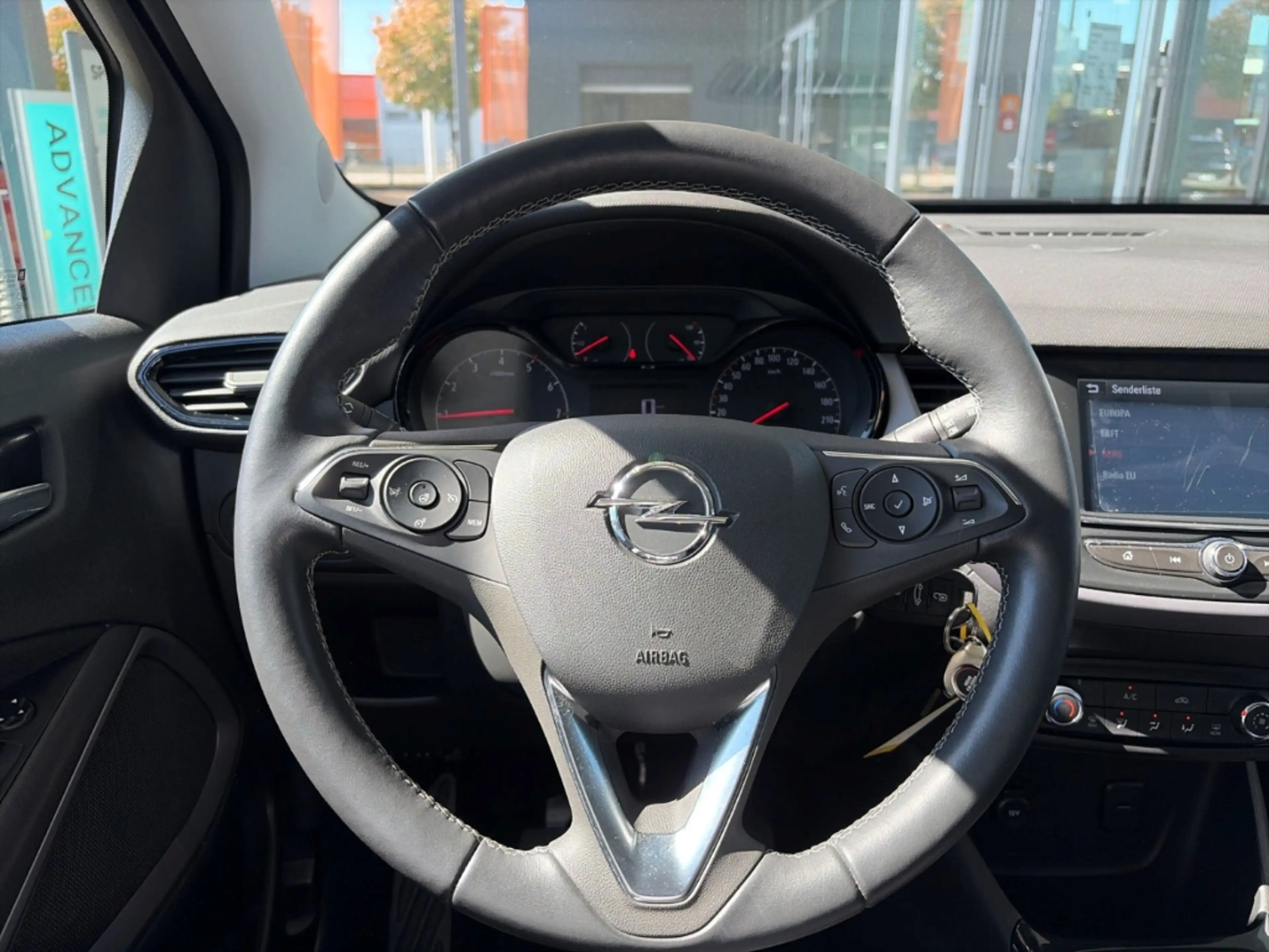 Opel Crossland Enjoy 1.2 Turbo Rückfahrkamera Carplay Allwetterre — photo 7