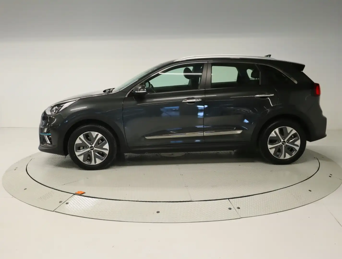 Kia Niro E- DRIVE BEV ( LONG RANGE ) 65KWH 204 5P Gris - 2