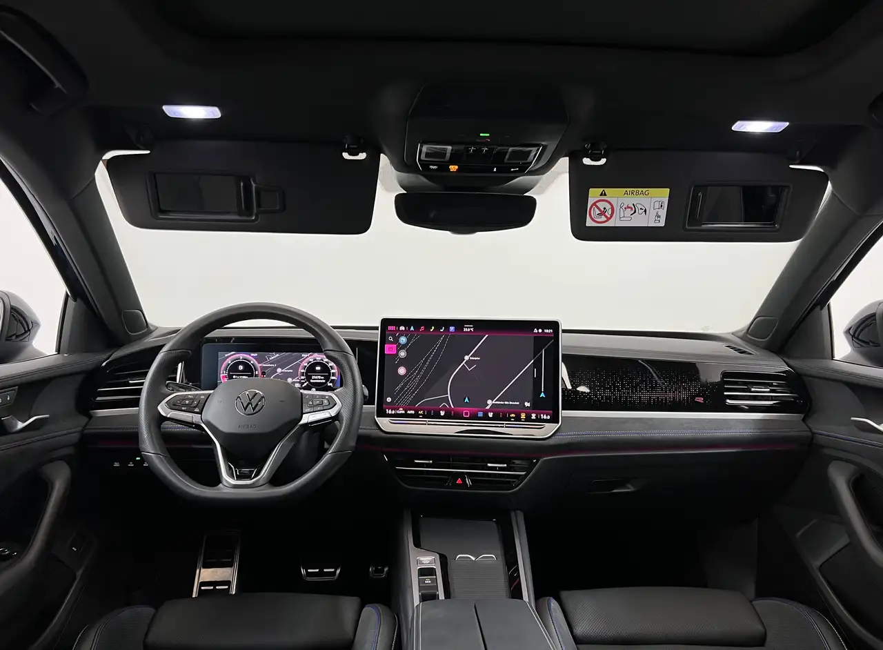 Volkswagen Passat R-line 2.0TDI DSG 110 kW PANORAMA Head-Up CarPlay/Android IQ.LIGHT DCC Pro Standheizung 360° ACC, миниатюра 24