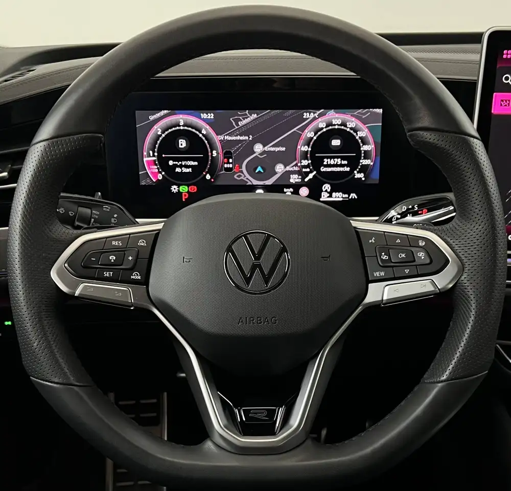Volkswagen Passat R-line 2.0TDI DSG 110 kW PANORAMA Head-Up CarPlay/Android IQ.LIGHT DCC Pro Standheizung 360° ACC, миниатюра 26