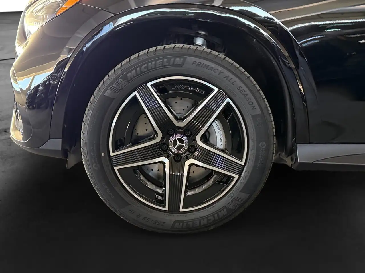 Mercedes-Benz GLC снимка Mercedes-Benz GLC