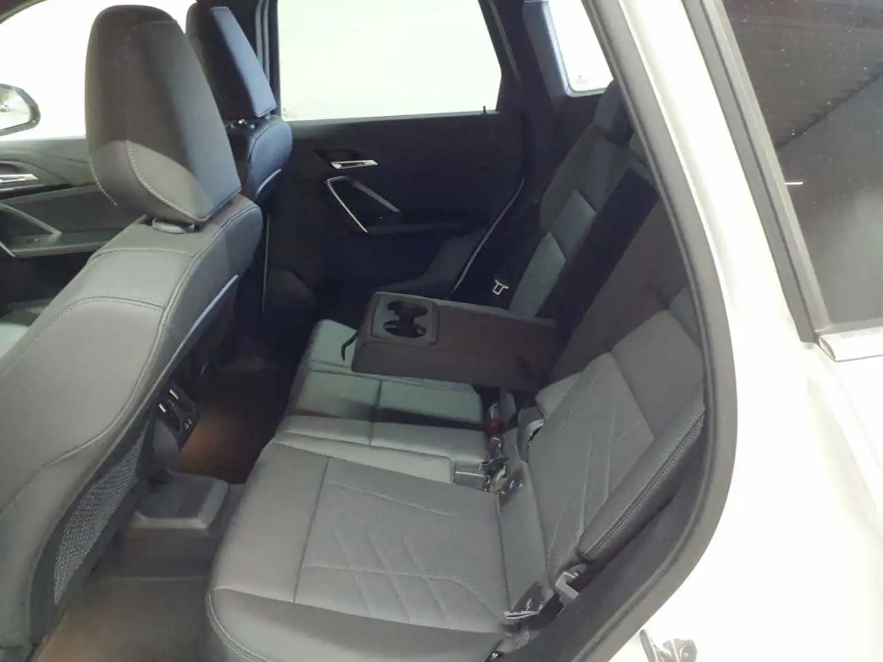 BMW iX1 xDrive30 xLine Navi SHZ Leder LED, миниатюра 13
