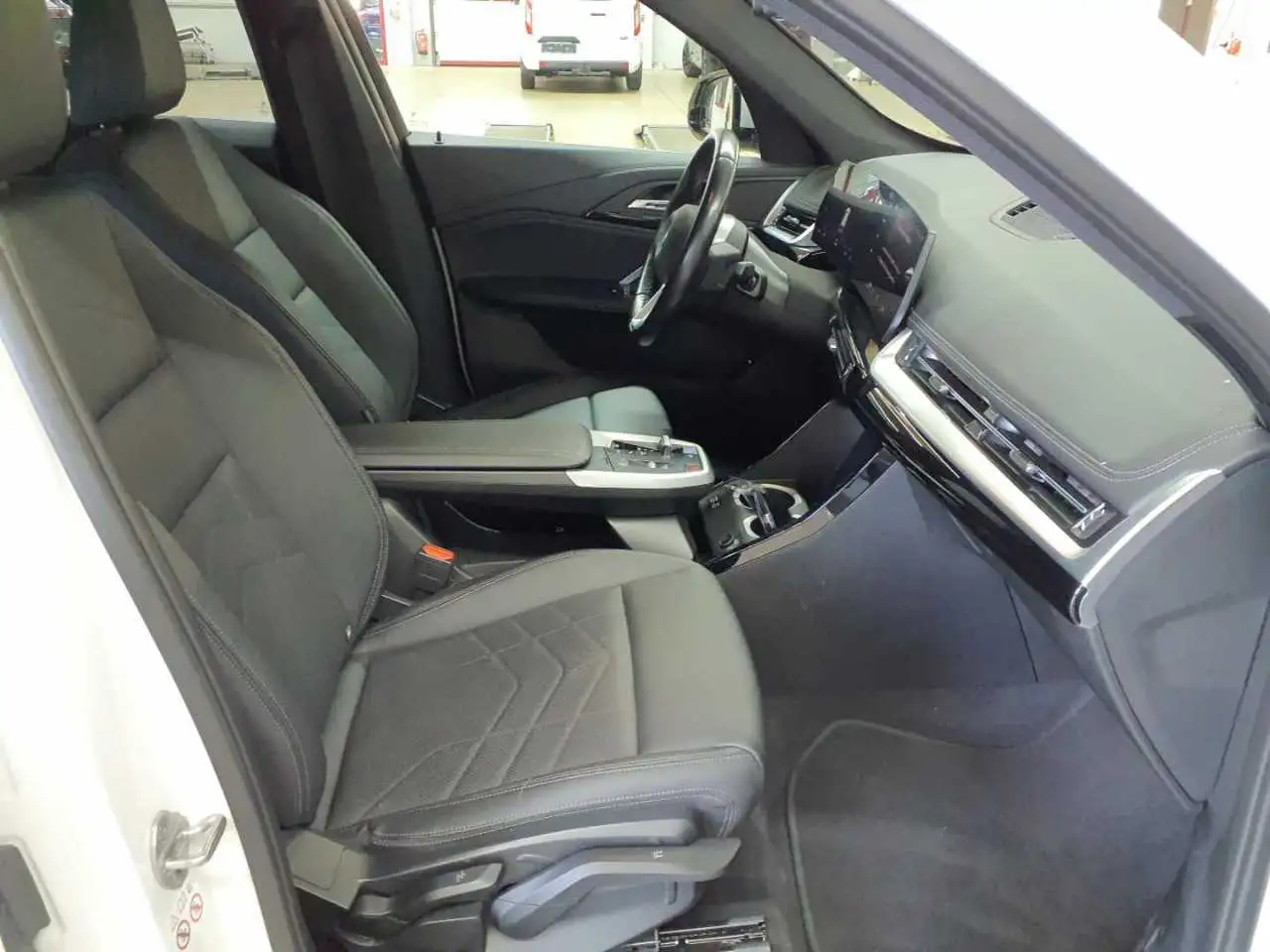 BMW iX1 xDrive30 xLine Navi SHZ Leder LED, миниатюра 8