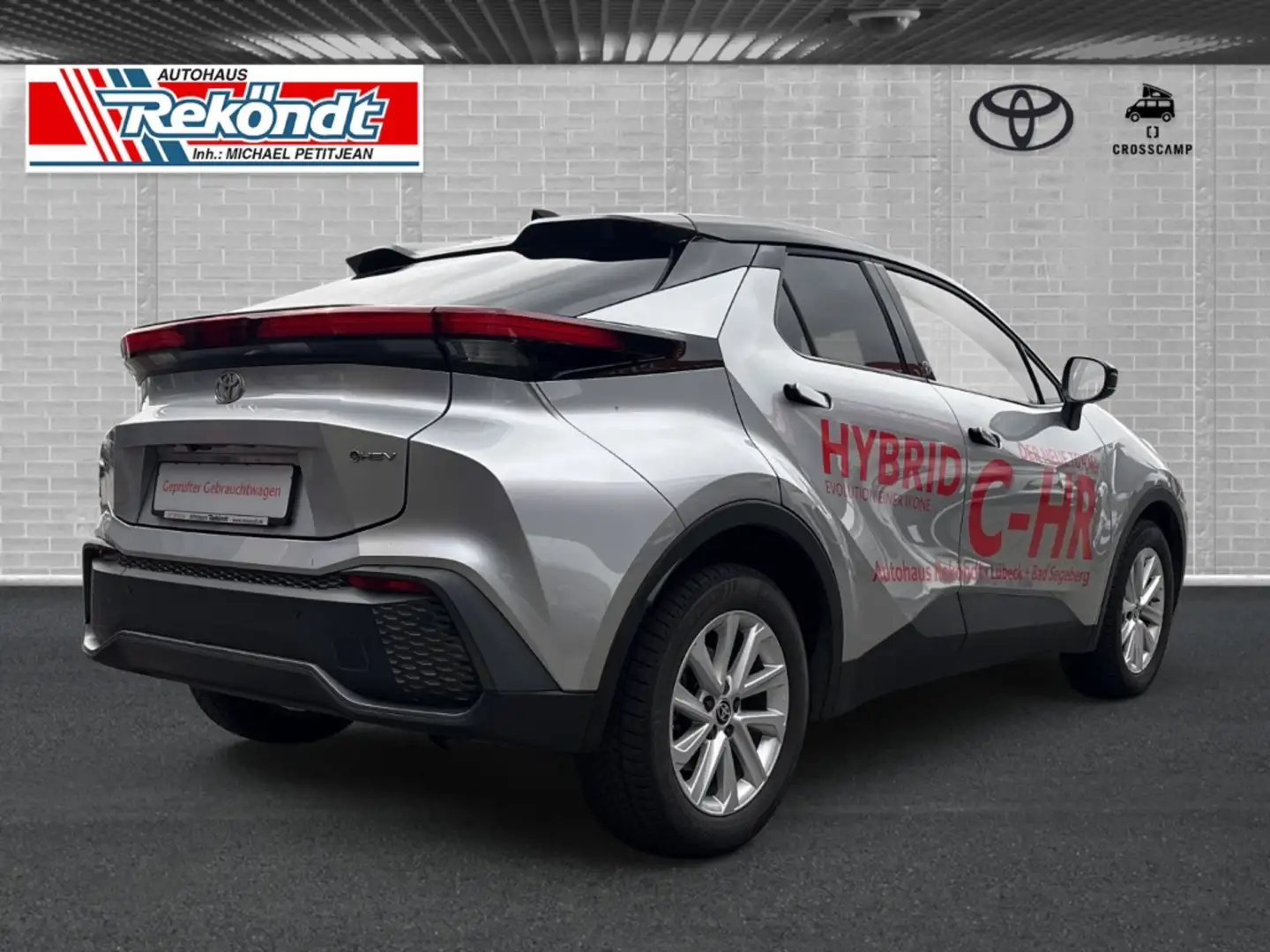 Toyota C-HR Hybrid Team D 1.8 EU6d-T SHZ Klima LED Kamera Серебристый - 2