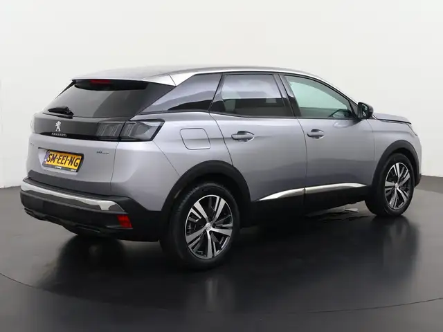 Peugeot 3008 view 6
