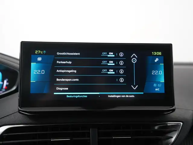 Peugeot 3008 view 18