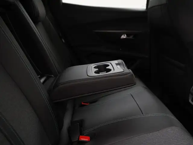 Peugeot 3008 view 30