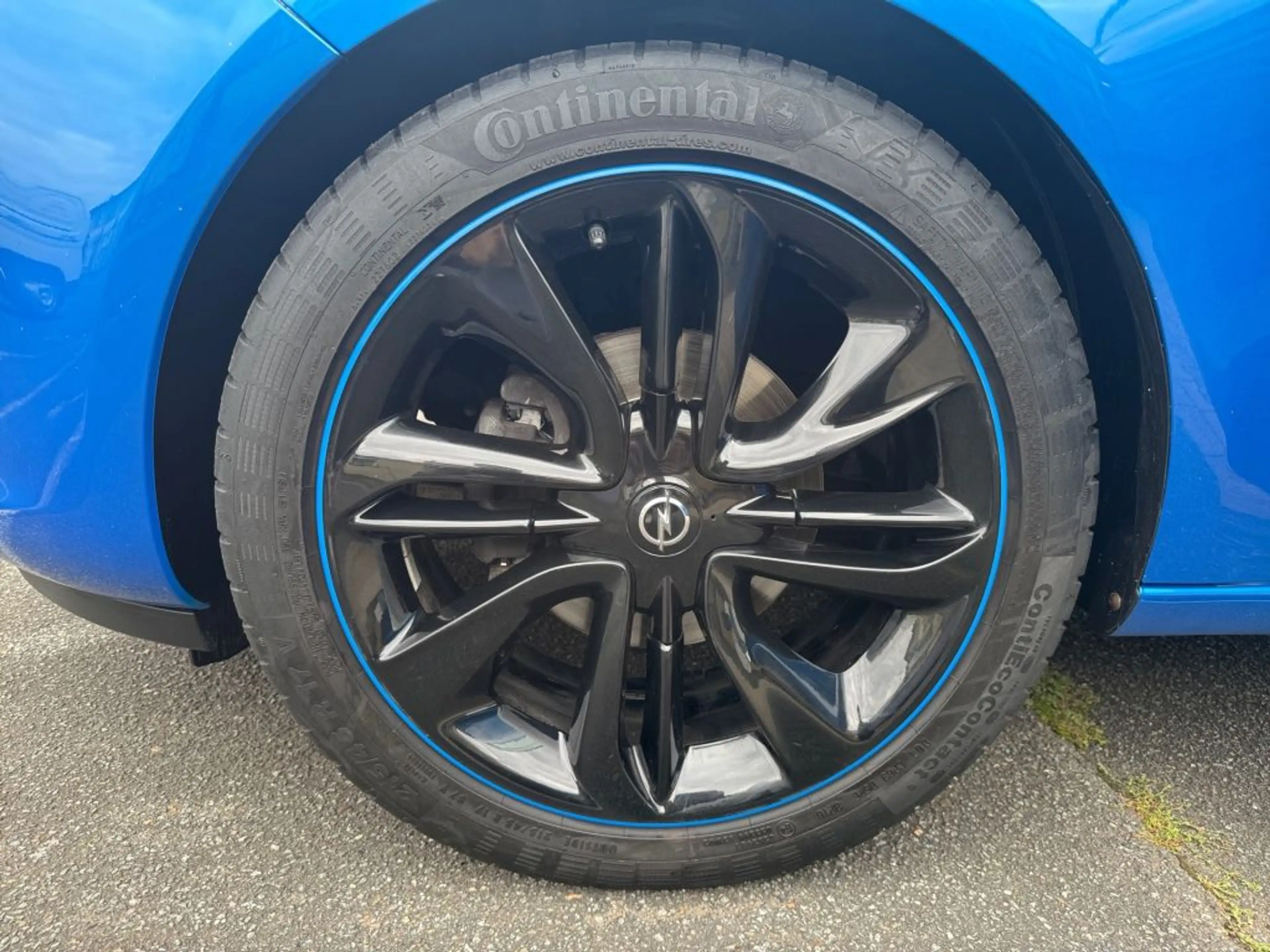 Opel Adam 1.2 Open Air — photo 15
