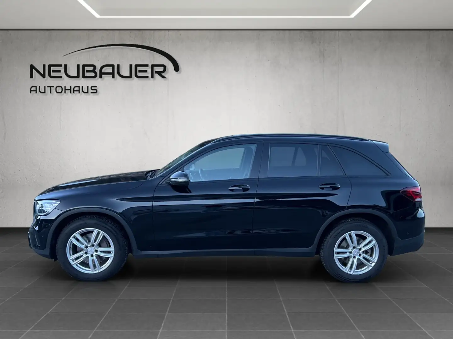 Mercedes-Benz GLC 200 d 4MATIC PTS Shz eHeck MBUX RKam Klima Schwarz - 2
