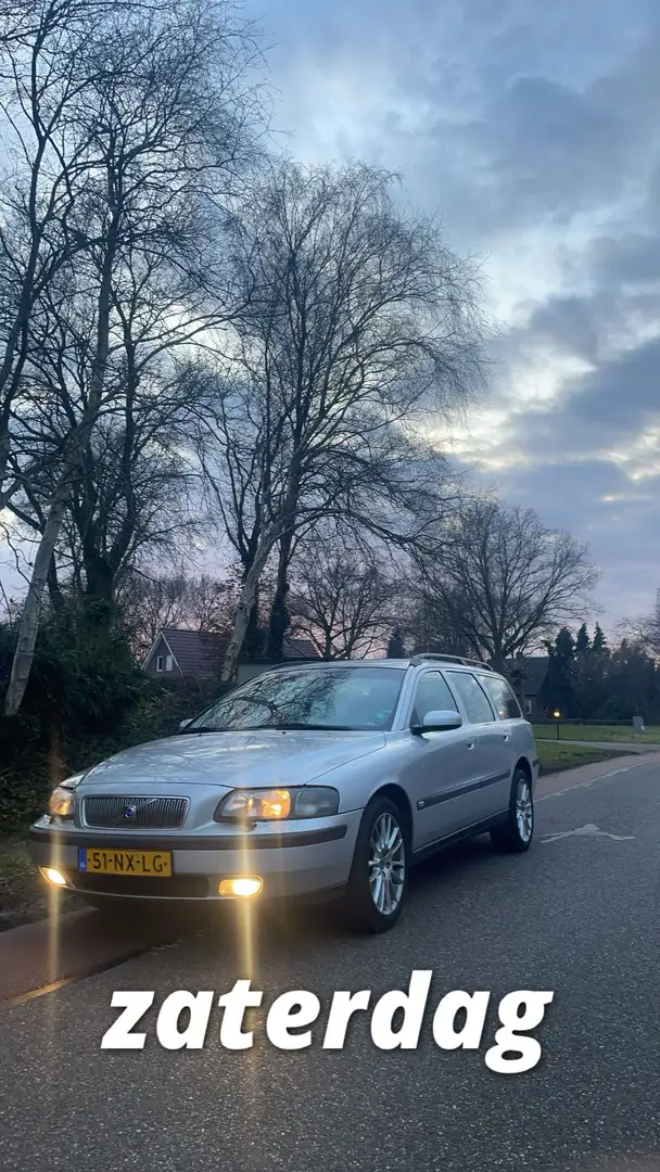 Volvo V70 2.4 Edition II Grigio - 1