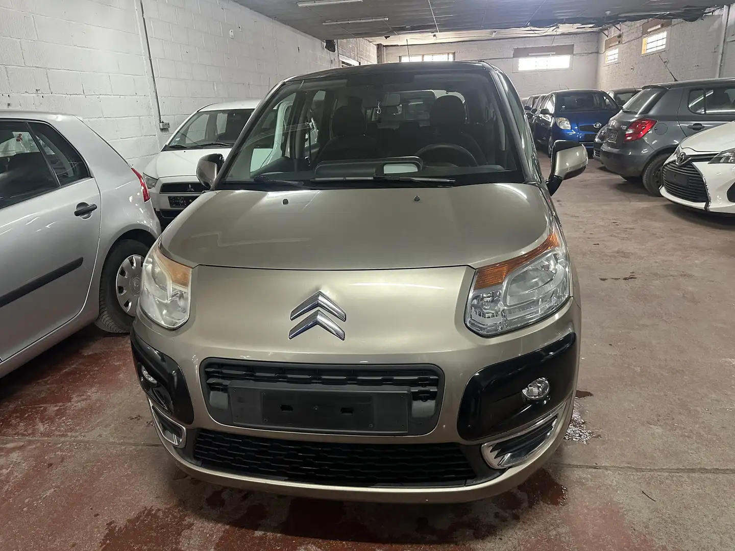 Citroen C3 Picasso 1.4 cc - 2