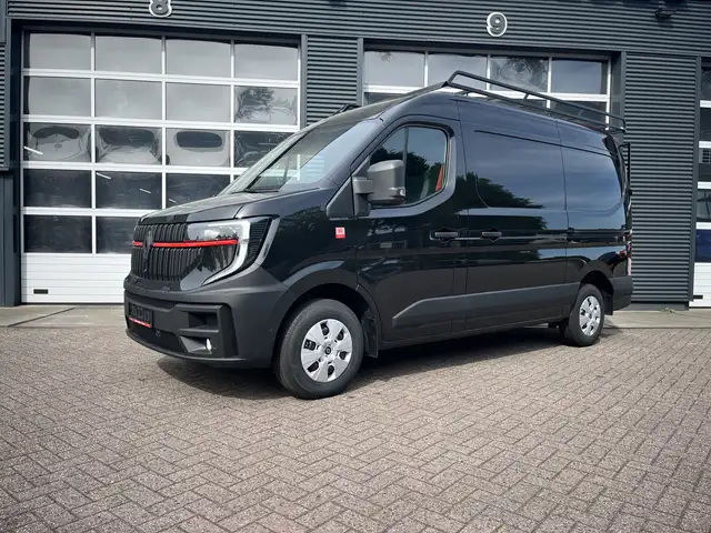 Renault Master L2H2 Red Edition Rijklaar, inclusief betimmering e