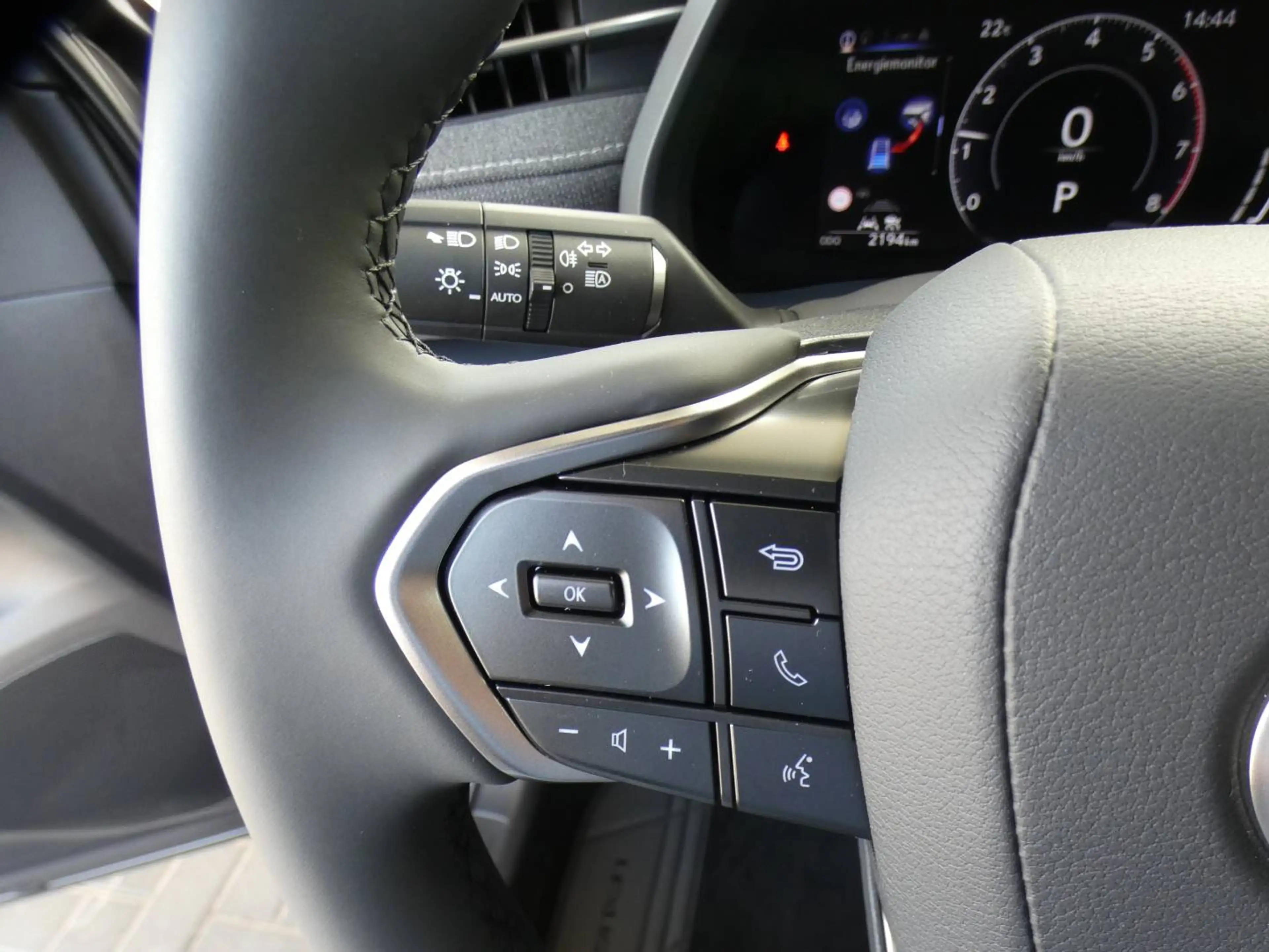 Lexus LBX Hybrid GPS +Parkeercamera +Adaptive cruise control +Apple carplay +Android auto — photo 11